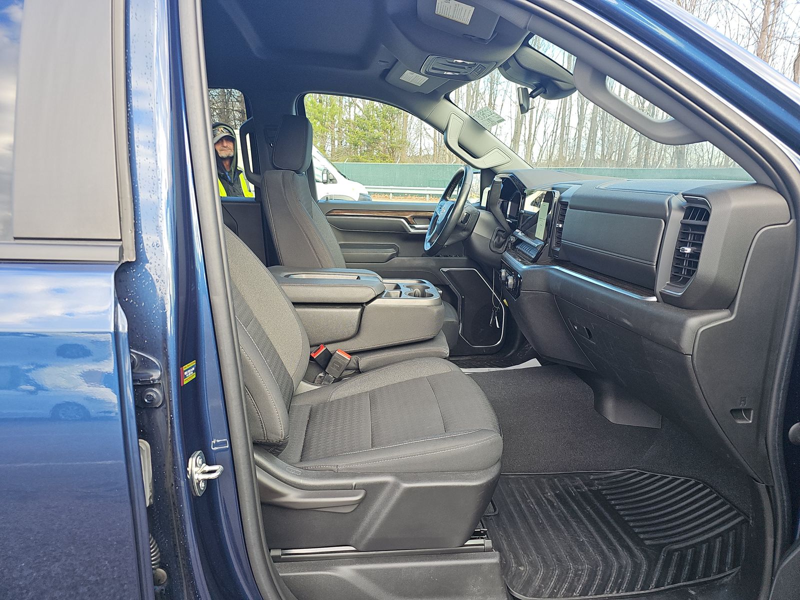 2023 Chevrolet Silverado 1500 LT AWD