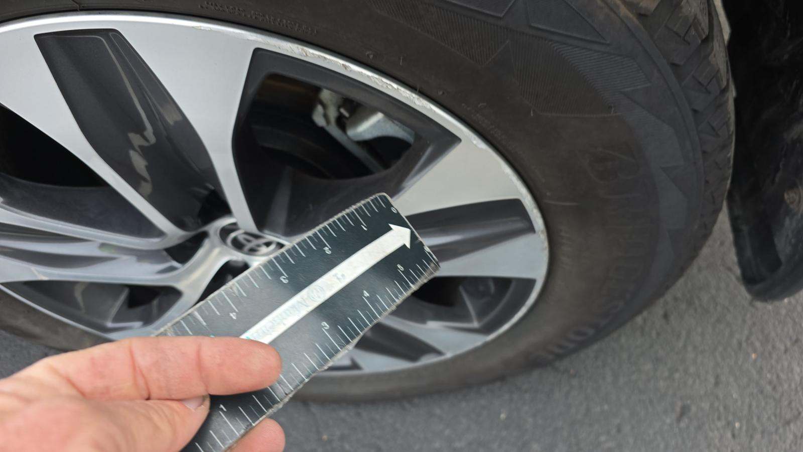 2024 Toyota Highlander Hybrid XLE AWD