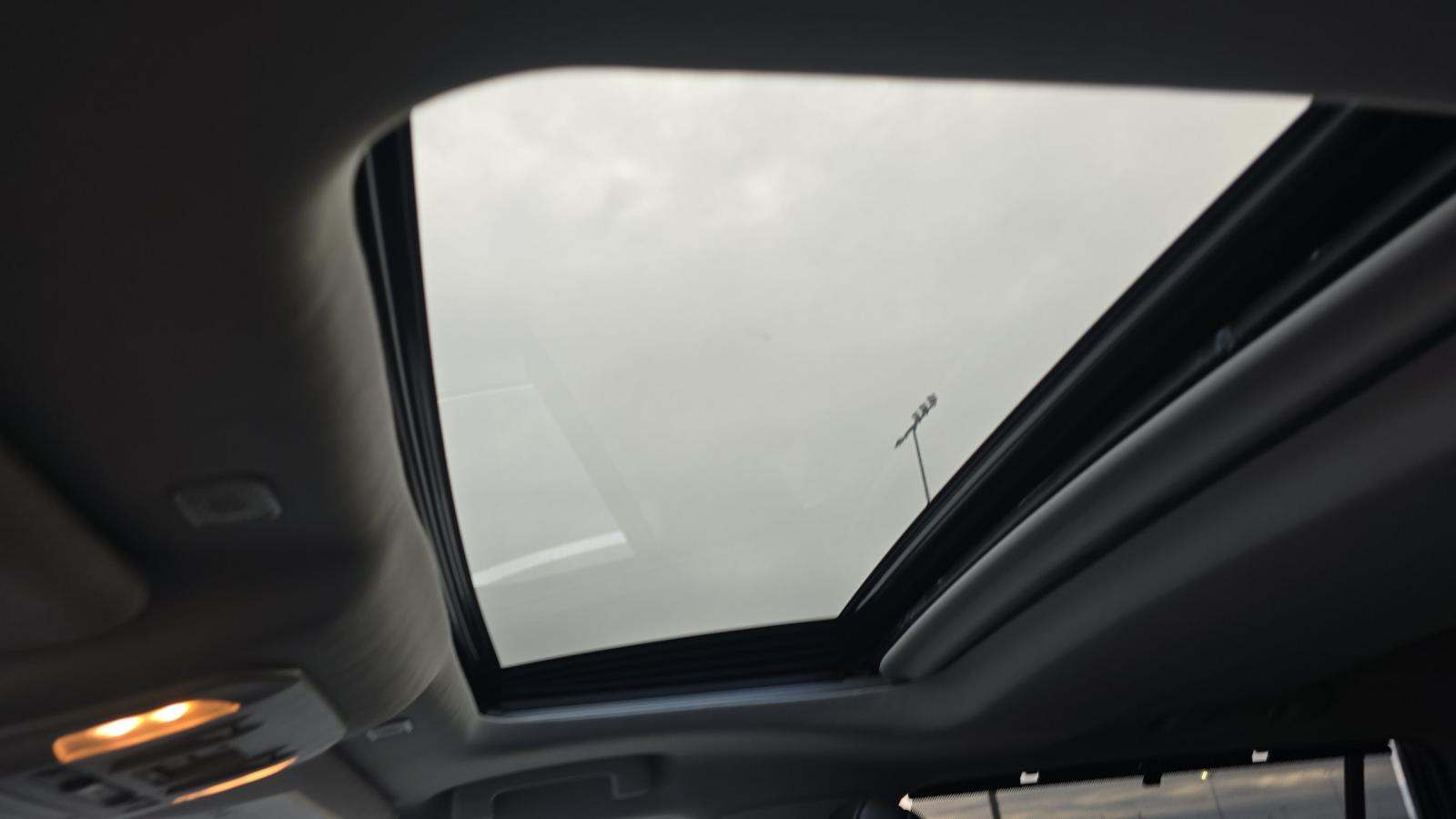 2024 Toyota Highlander Hybrid XLE AWD