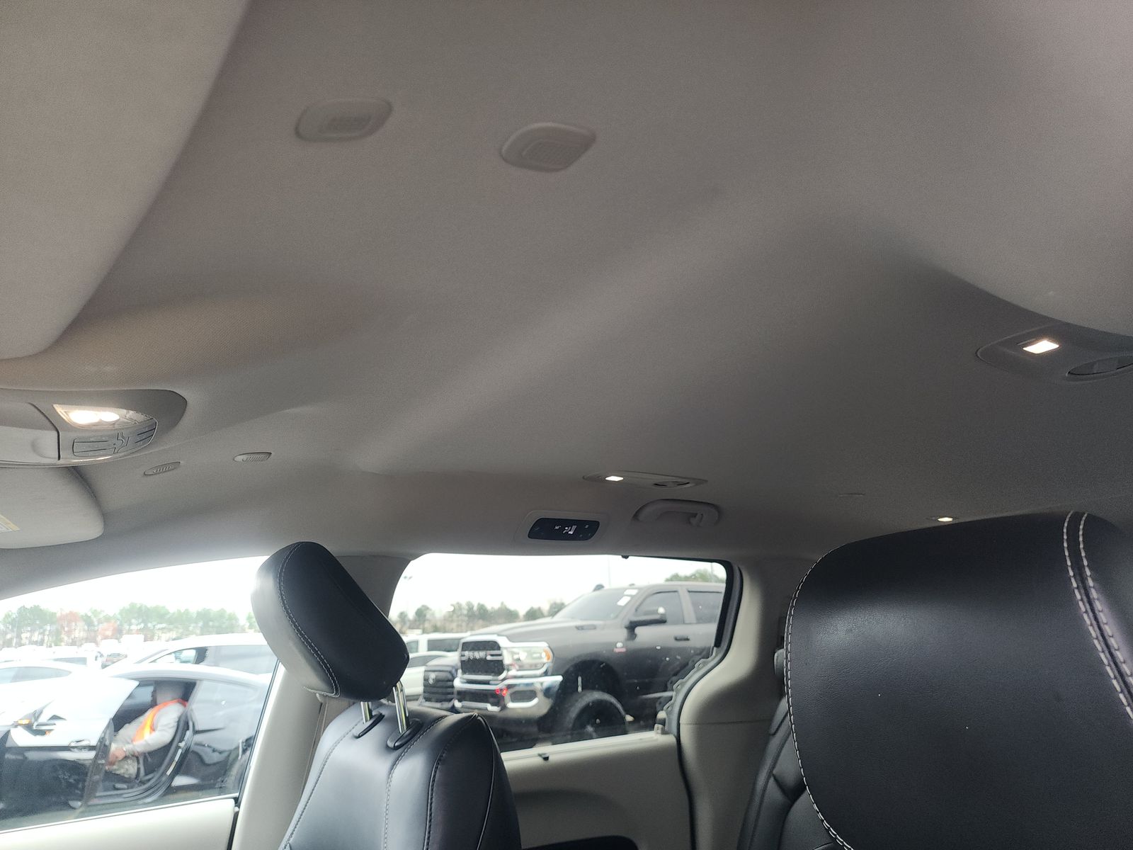 2023 Chrysler Pacifica Touring L FWD