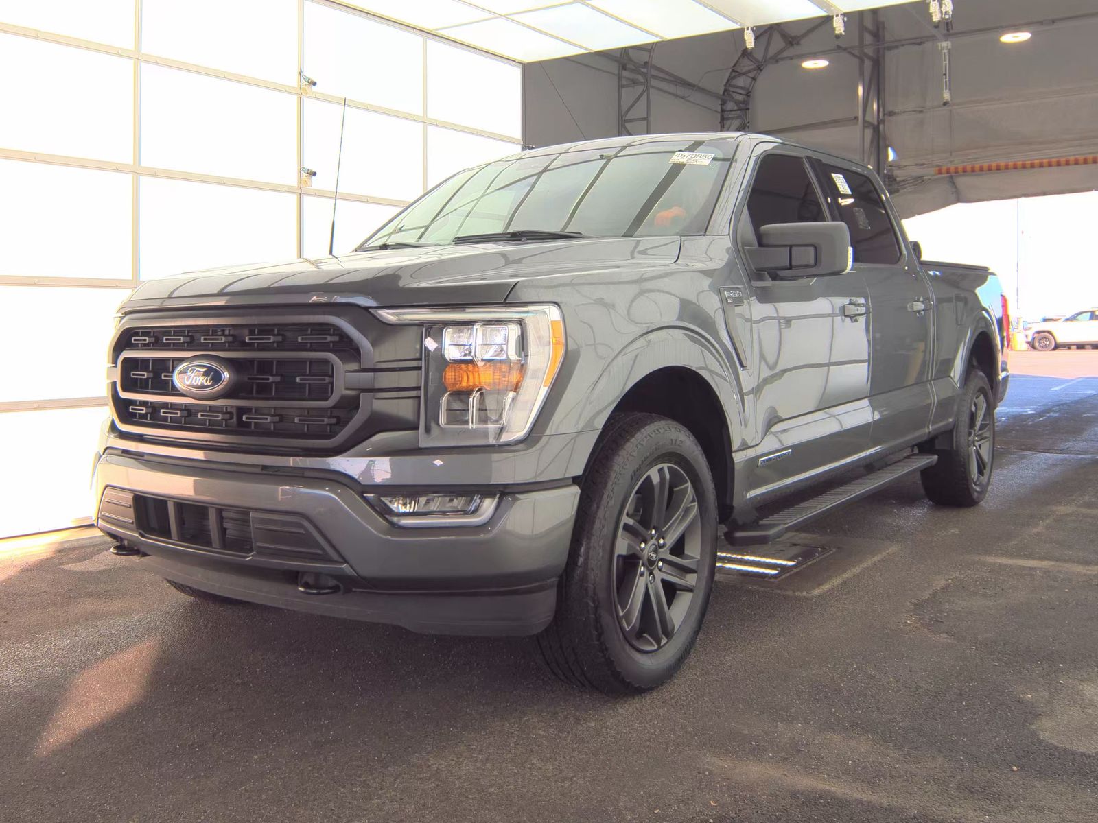 2023 Ford F-150 Hybrid XLT AWD