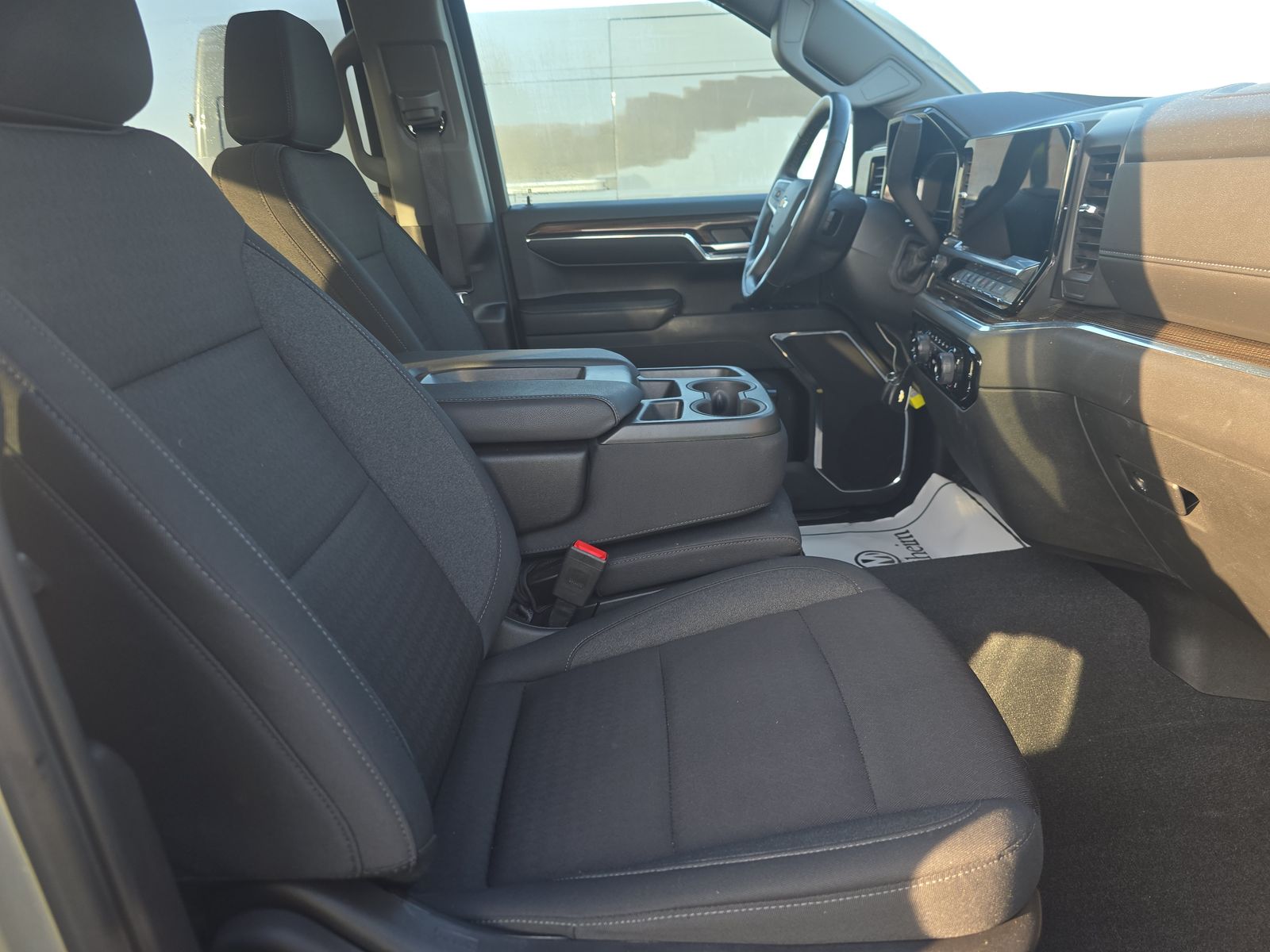 2024 Chevrolet Silverado 1500 LT AWD