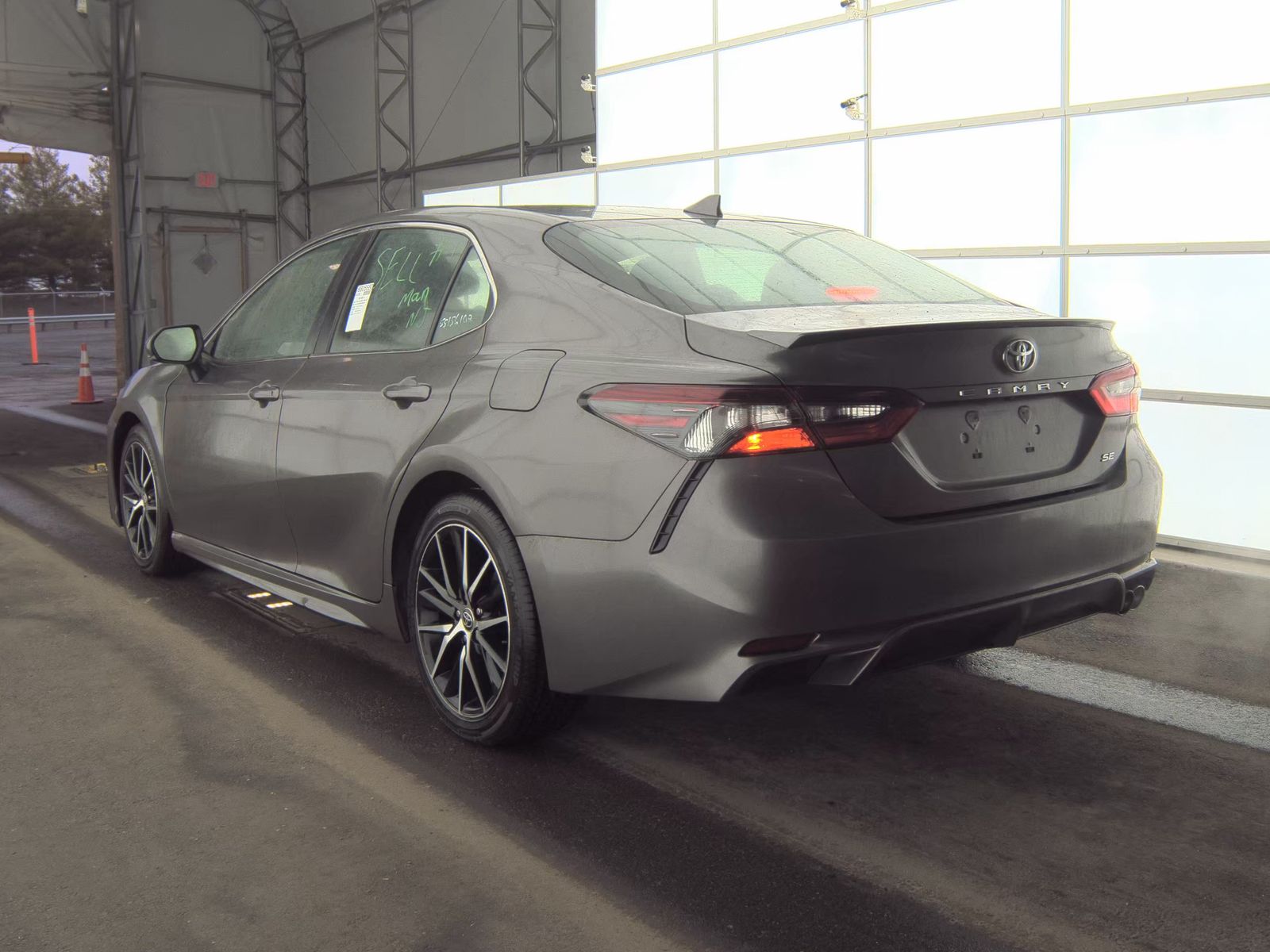 2024 Toyota Camry SE FWD