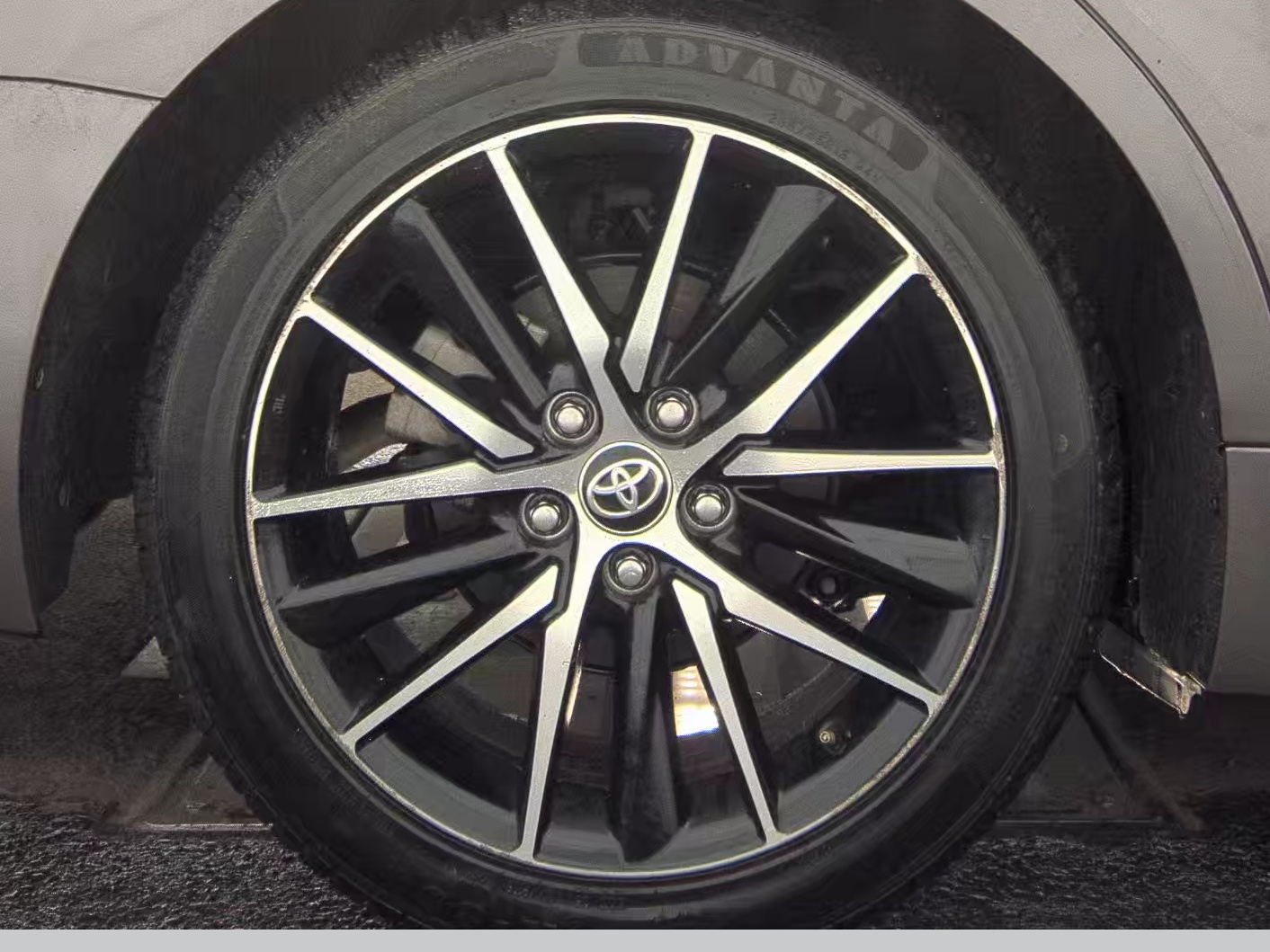 2024 Toyota Camry SE FWD