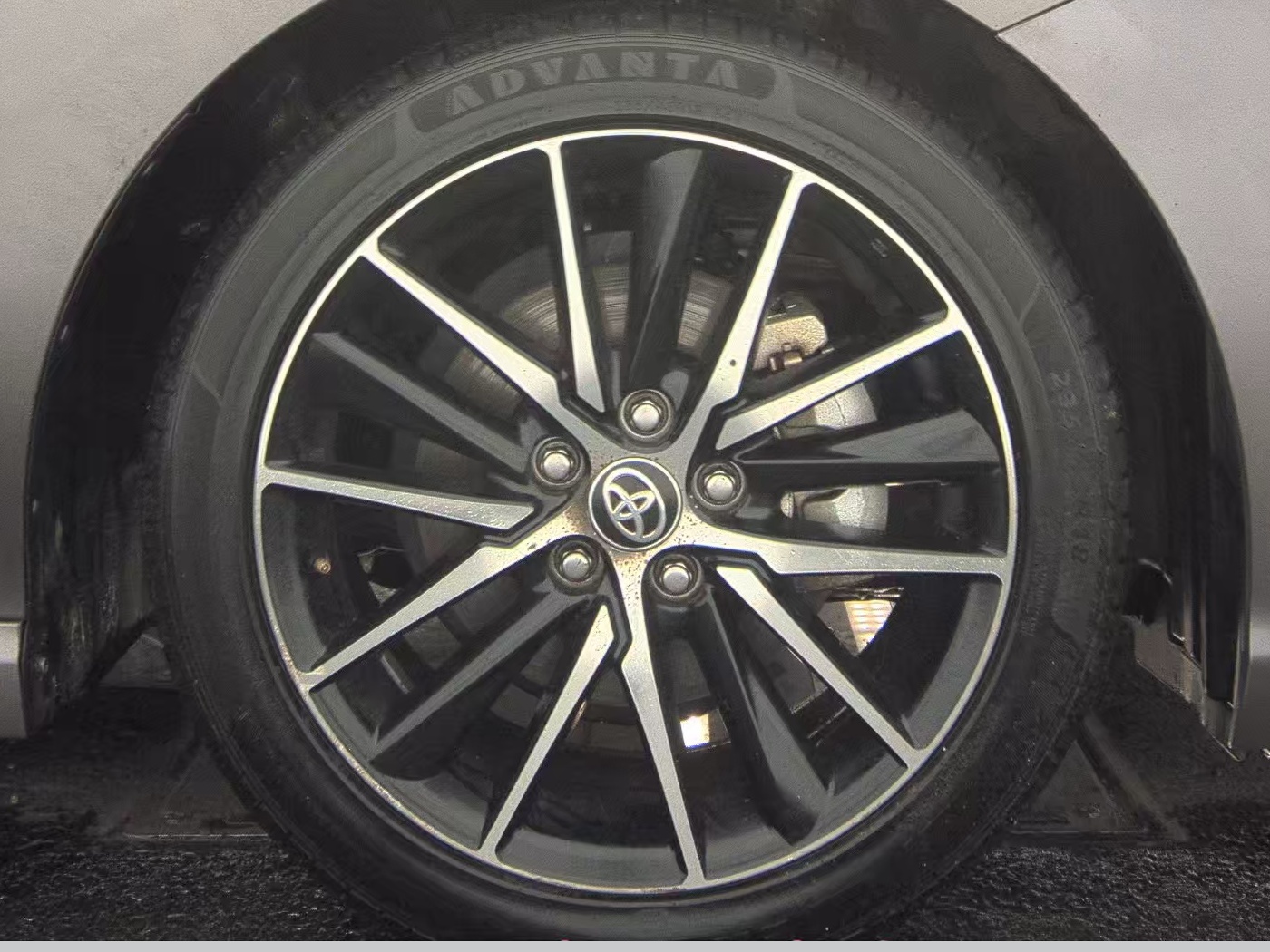 2024 Toyota Camry SE FWD