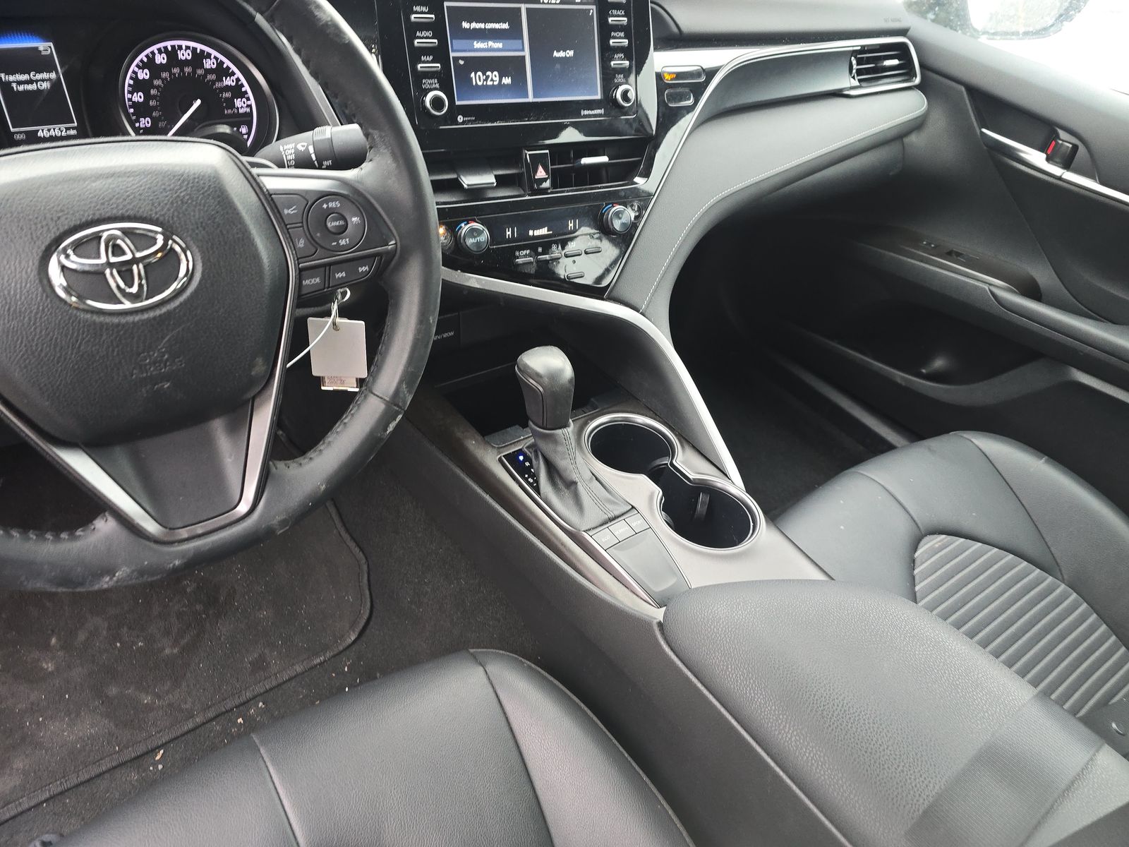 2024 Toyota Camry SE FWD