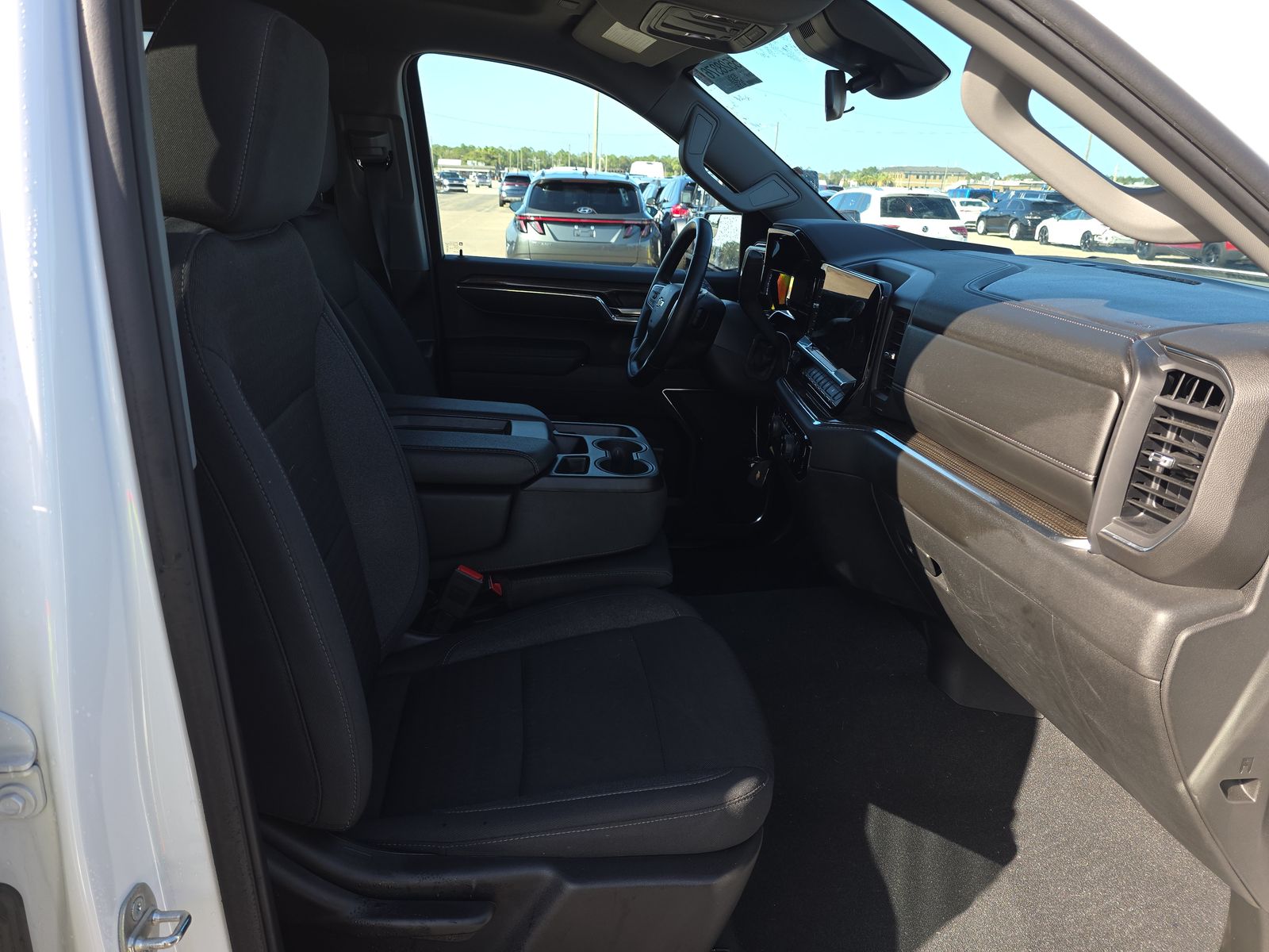 2024 Chevrolet Silverado 1500 LT AWD