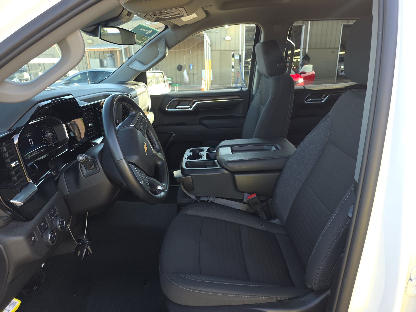 2024 Chevrolet Silverado 1500 LT AWD