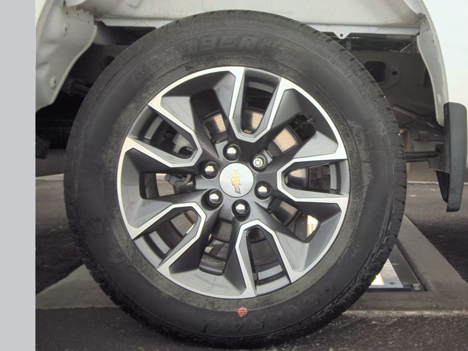 2024 Chevrolet Silverado 1500 LT AWD