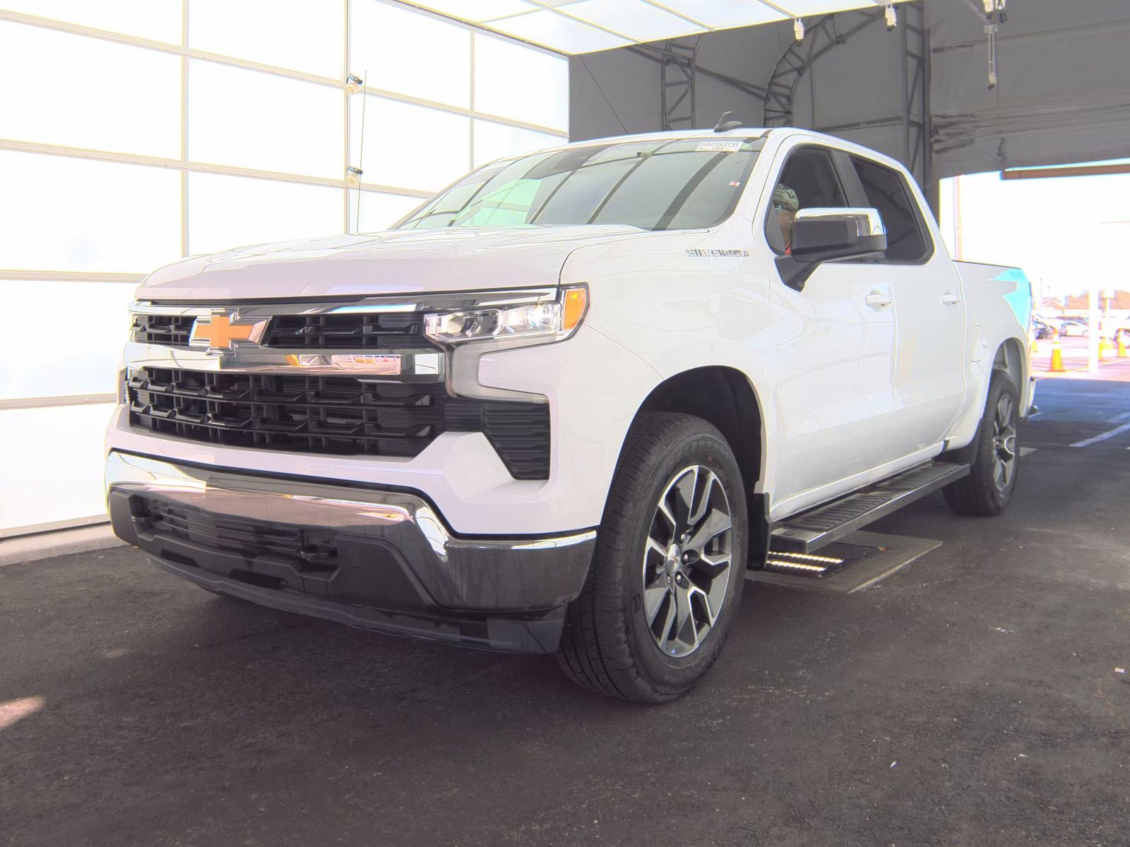 2024 Chevrolet Silverado 1500 LT AWD