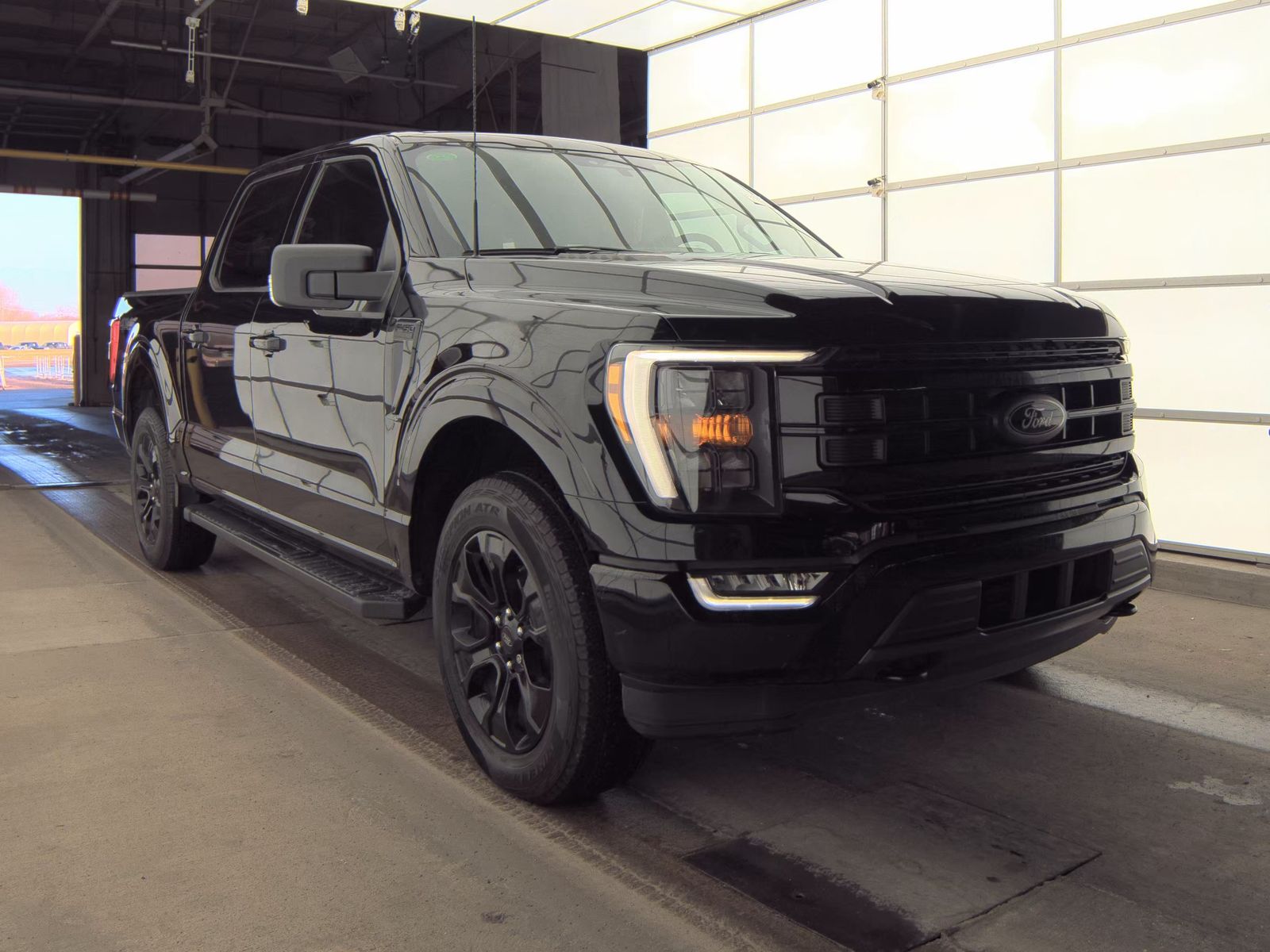 2023 Ford F-150 XLT AWD