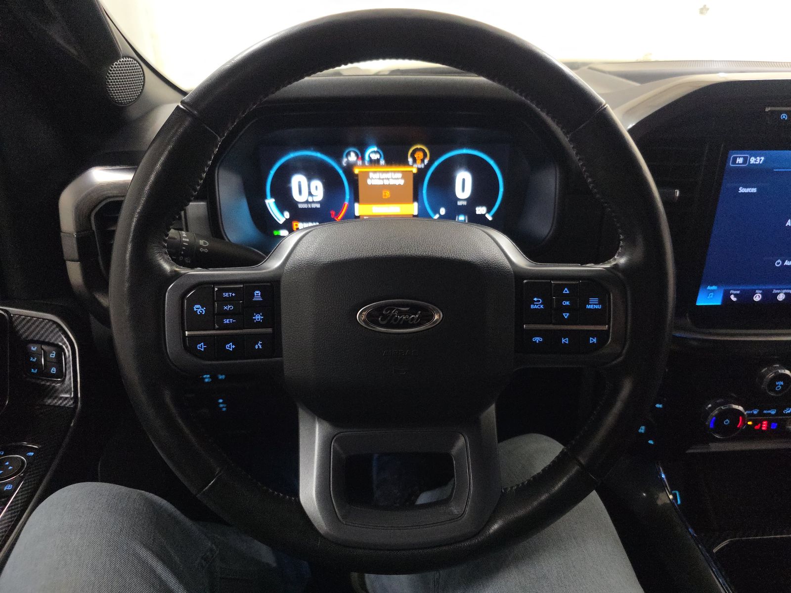 2023 Ford F-150 Lariat AWD