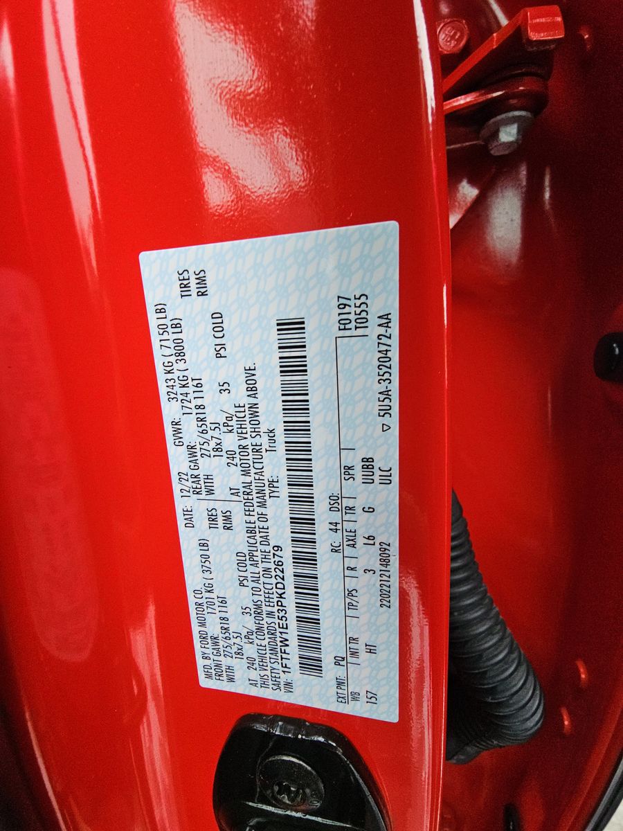 2023 Ford F-150 Lariat AWD