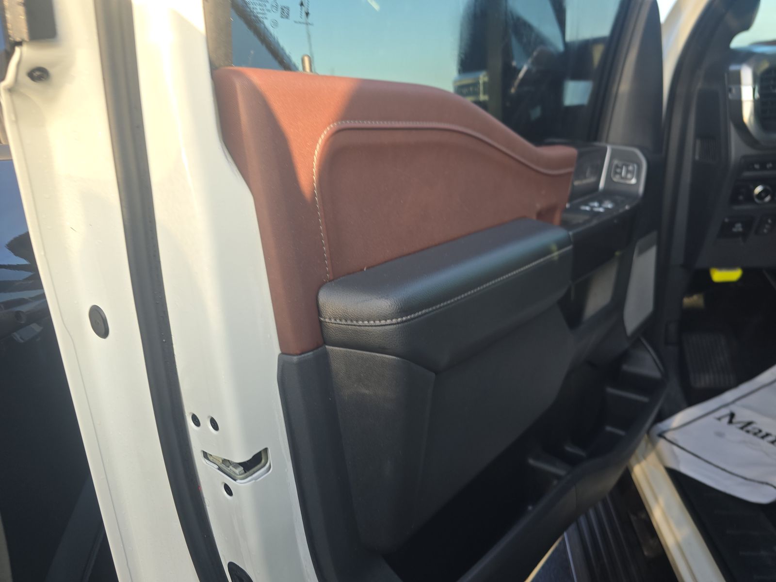 2023 Ford F-150 Hybrid Lariat AWD