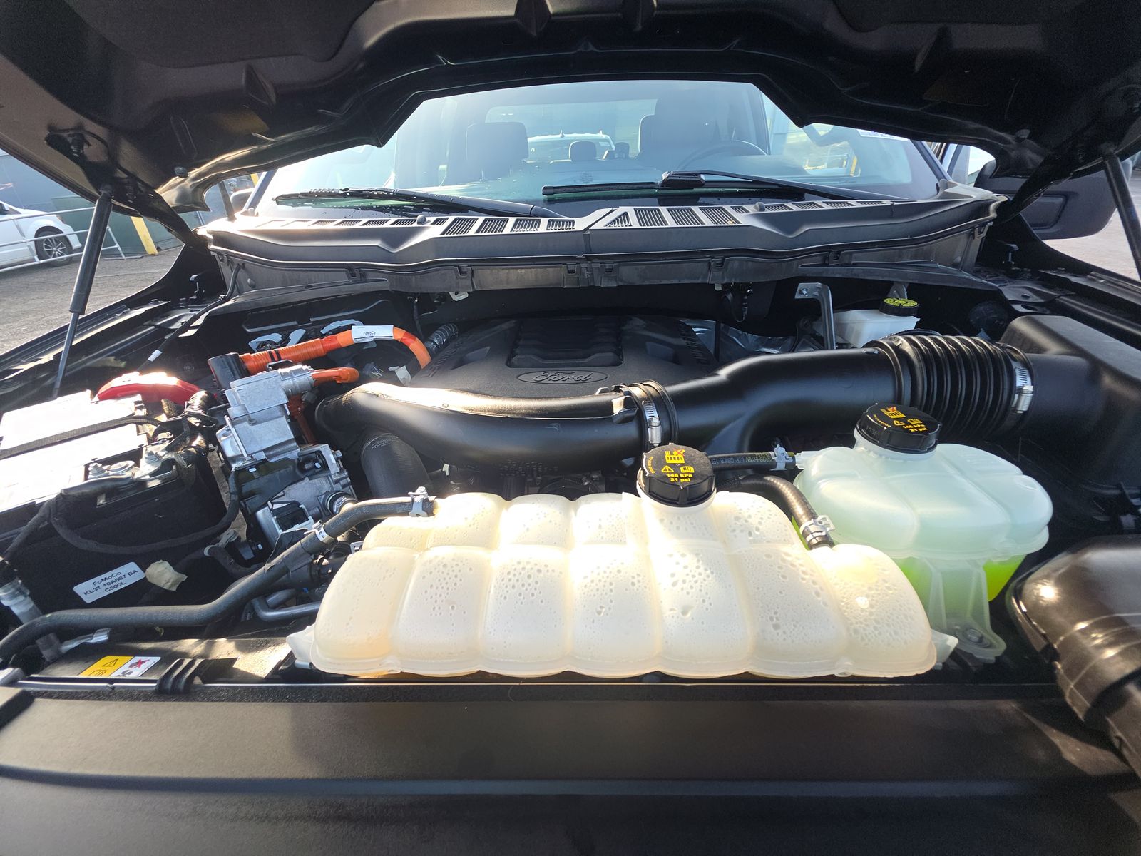 2023 Ford F-150 Hybrid XLT AWD