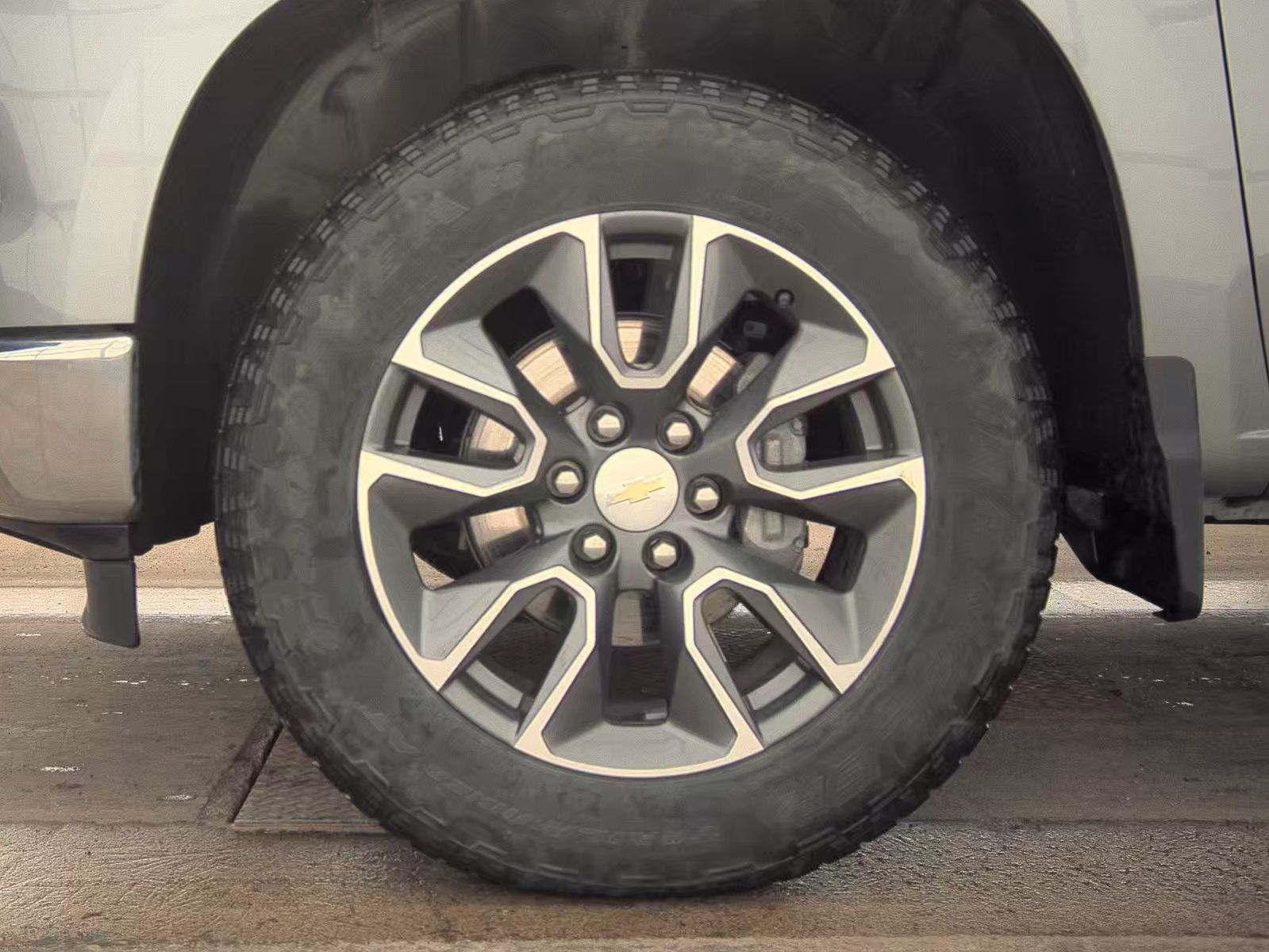 2024 Chevrolet Silverado 1500 LT AWD