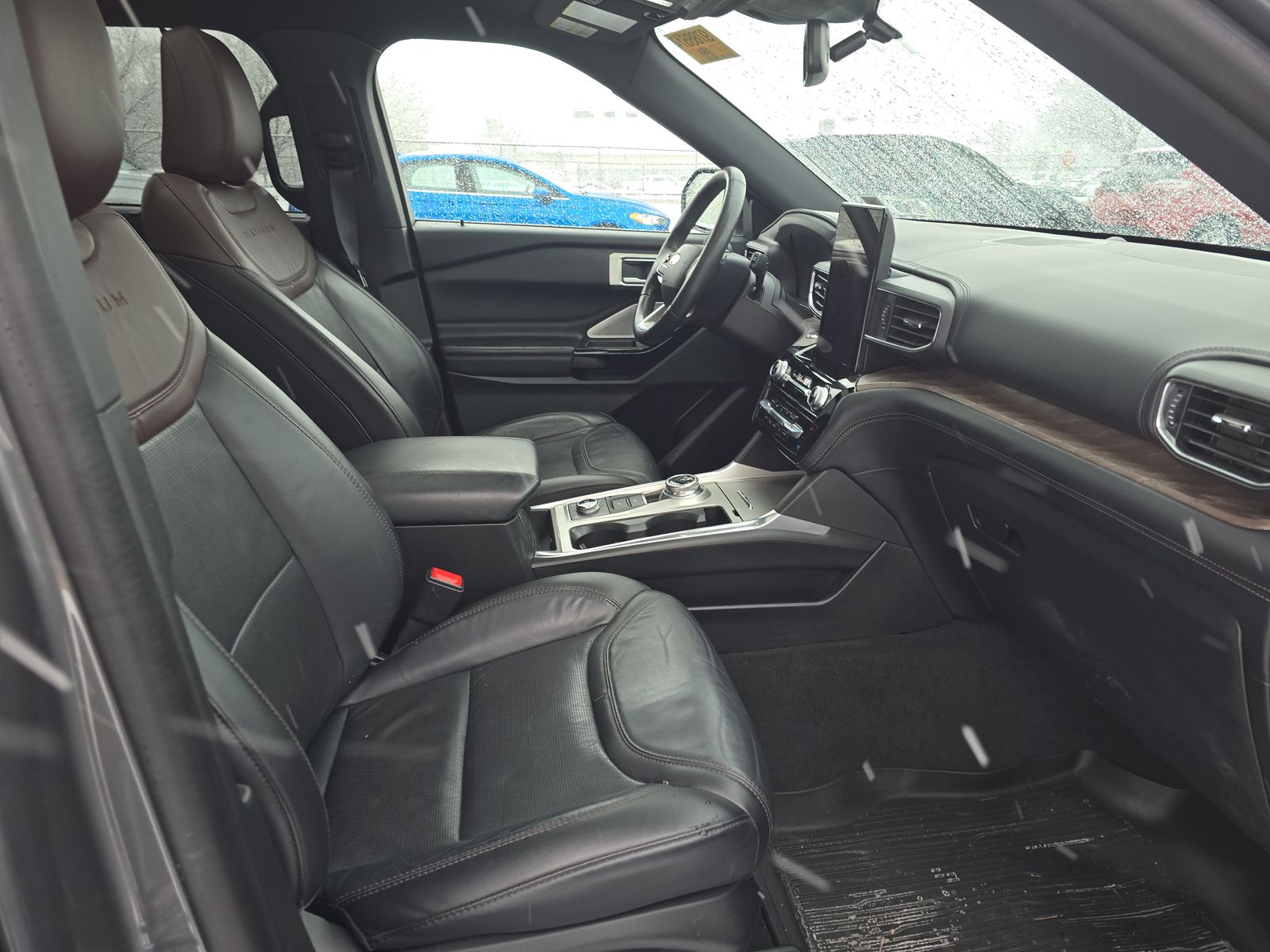 2022 Ford Explorer Platinum AWD