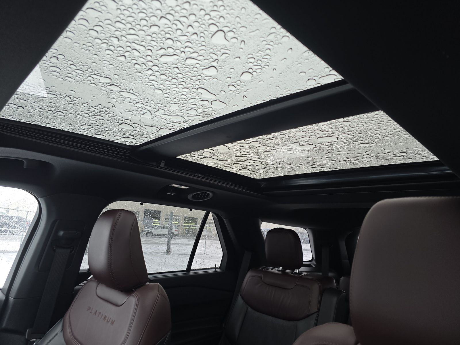 2022 Ford Explorer Platinum AWD