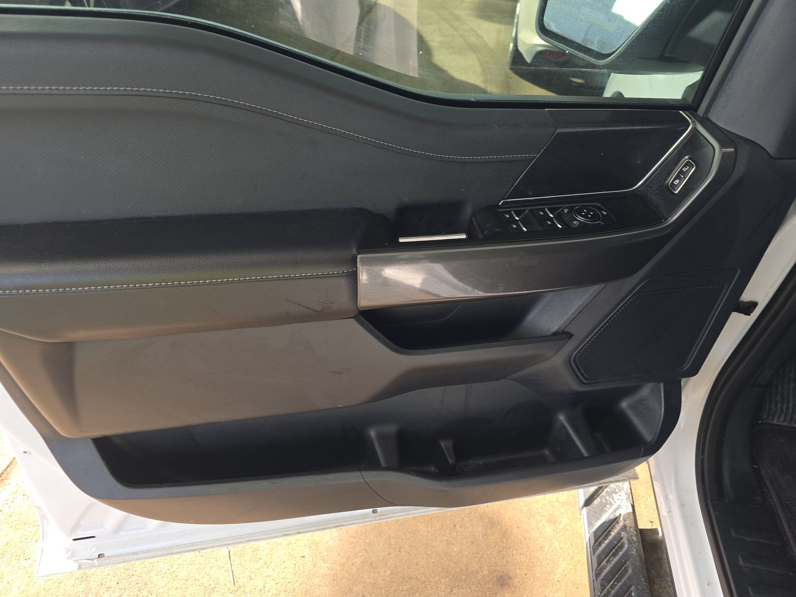 2023 Ford F-150 Hybrid XLT AWD