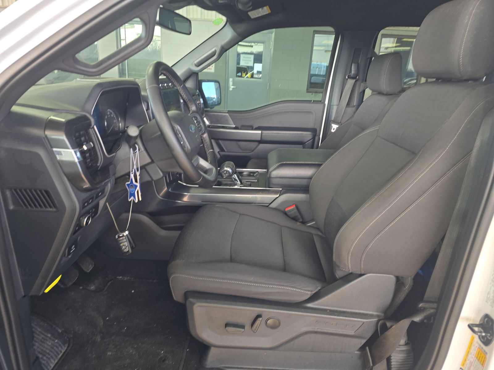 2023 Ford F-150 Hybrid XLT AWD