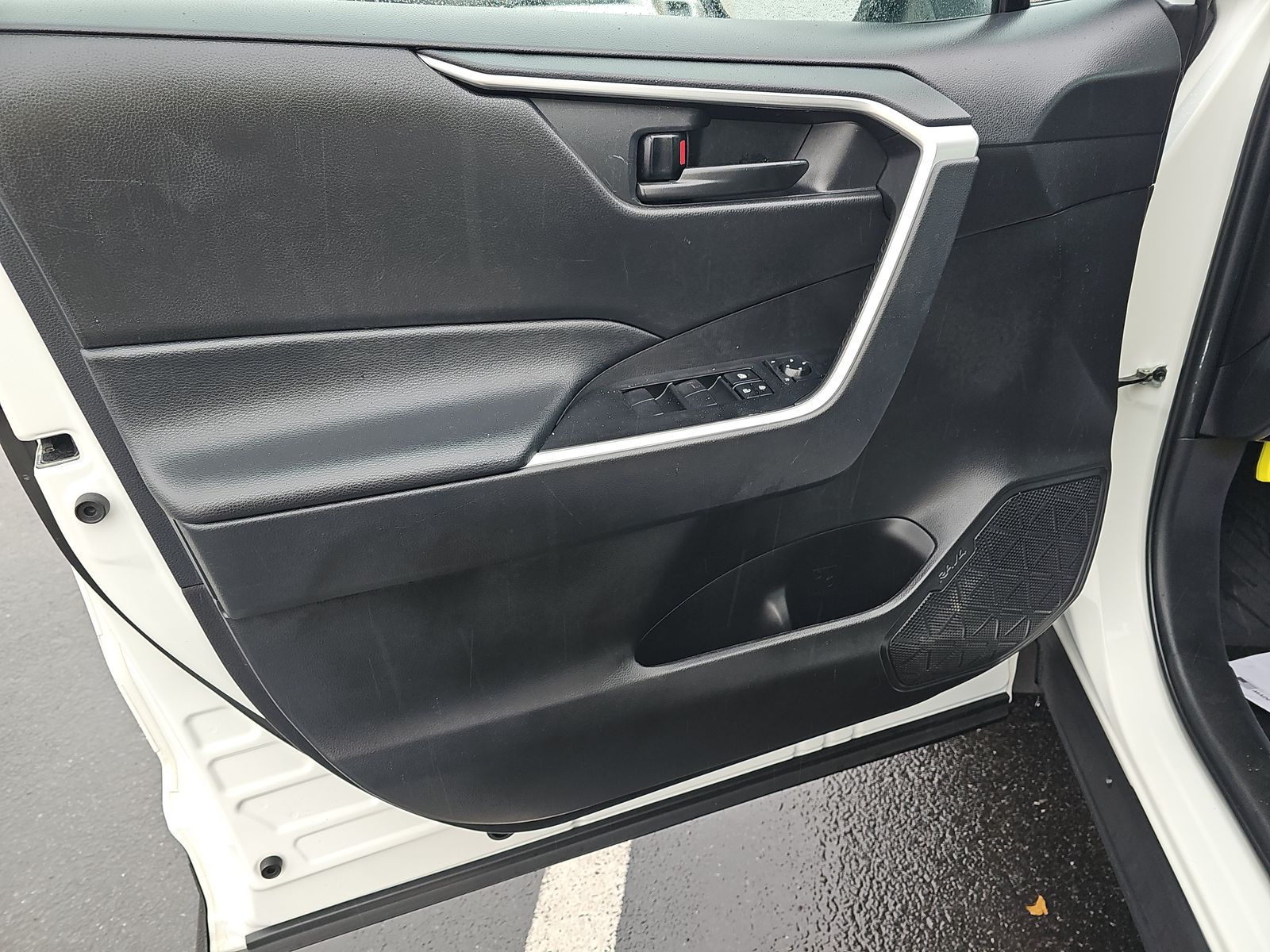 2024 Toyota RAV4 LE AWD