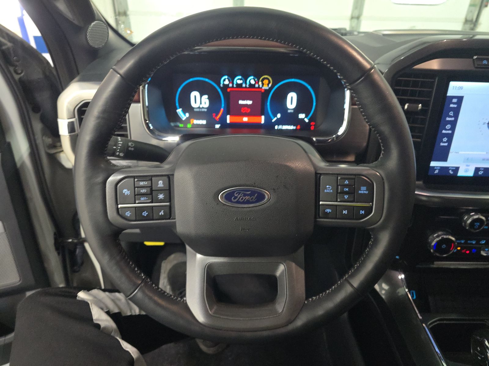 2023 Ford F-150 Lariat AWD