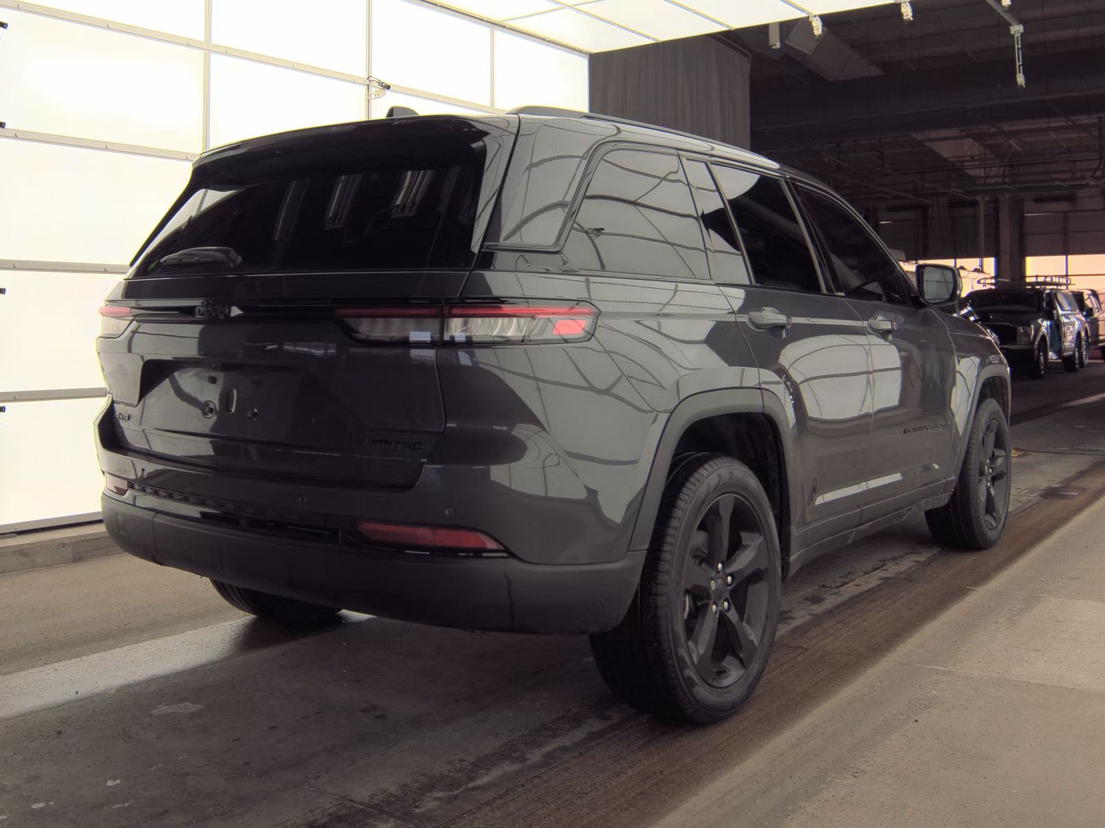 2025 Jeep Grand Cherokee Limited AWD
