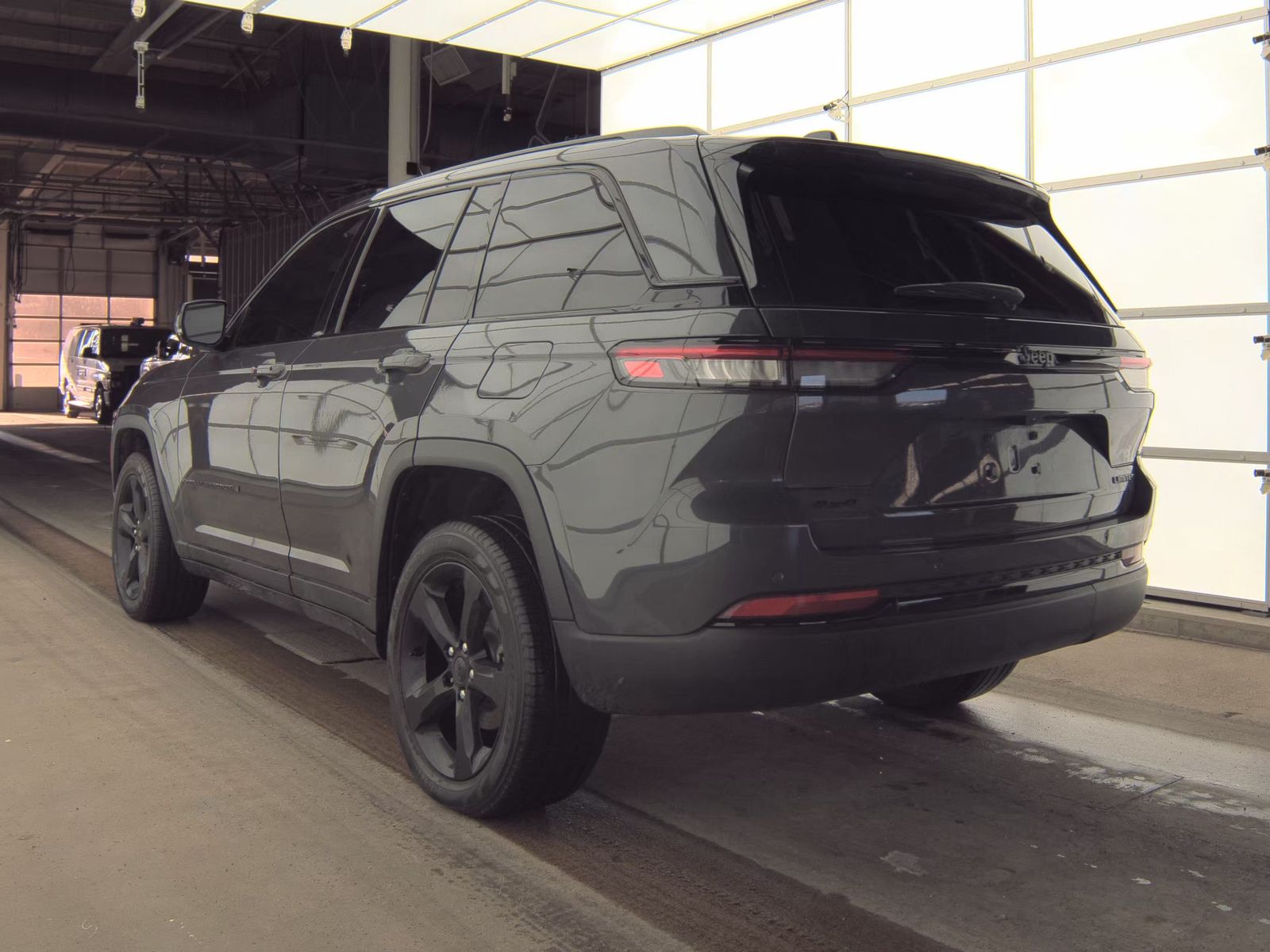 2025 Jeep Grand Cherokee Limited AWD