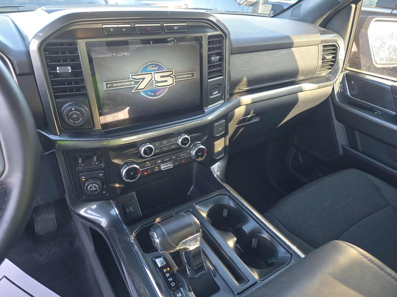 2023 Ford F-150 Hybrid XLT AWD