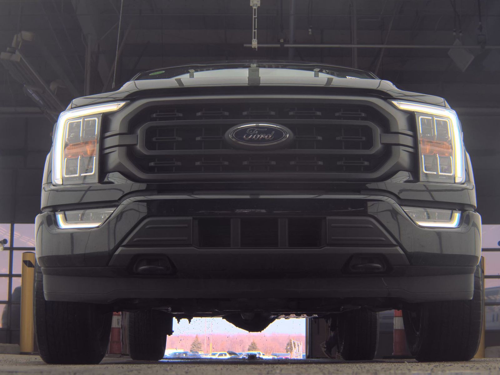 2023 Ford F-150 Hybrid XLT AWD