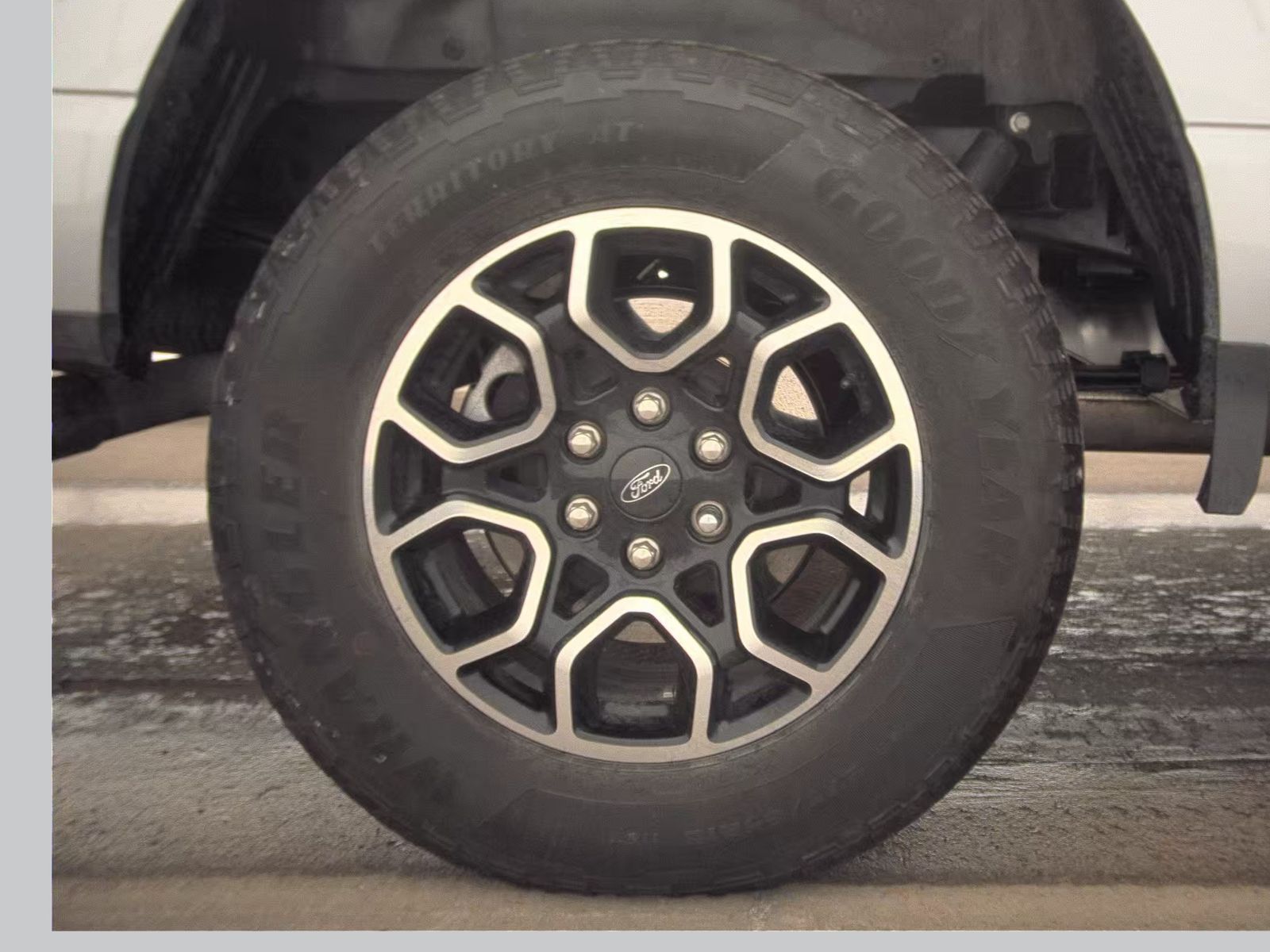 2023 Ford F-150 Hybrid XLT AWD