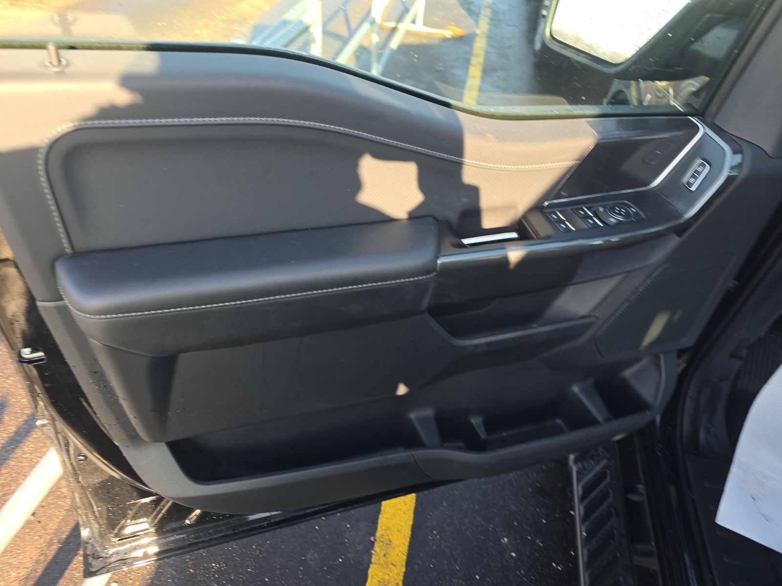 2023 Ford F-150 Hybrid XLT AWD