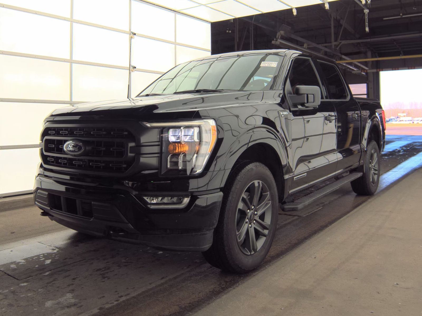 2023 Ford F-150 Hybrid XLT AWD