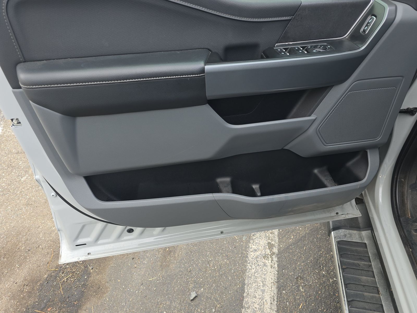 2024 Ford F-150 Hybrid XLT AWD