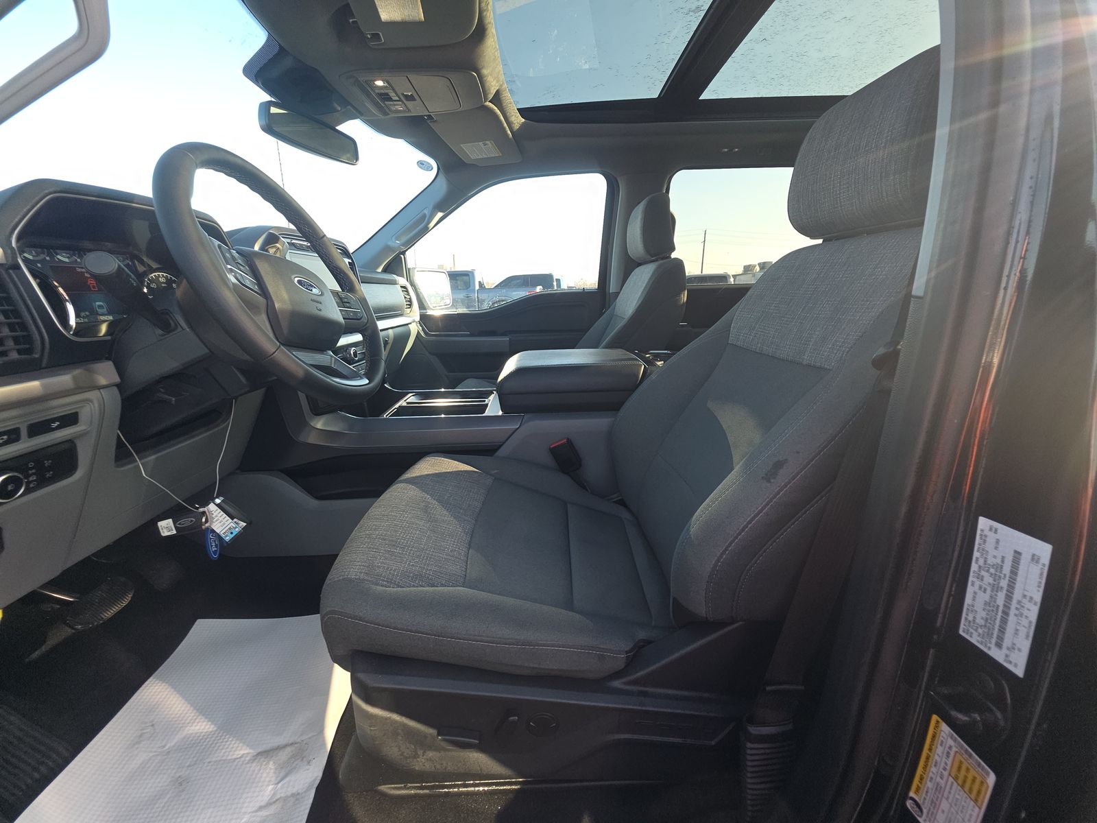 2023 Ford F-150 XLT AWD