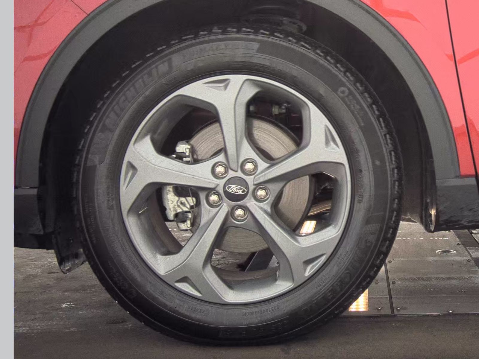 2025 Ford Escape ST-Line FWD