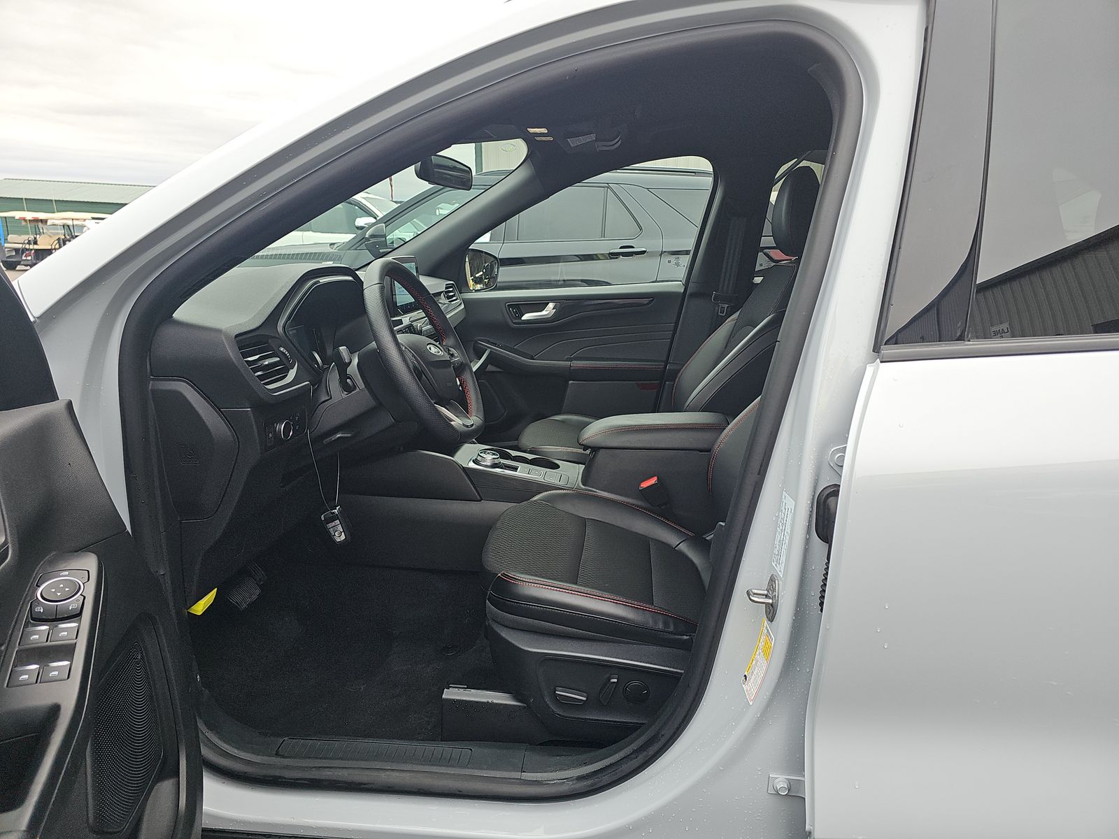 2025 Ford Escape Hybrid ST-Line FWD