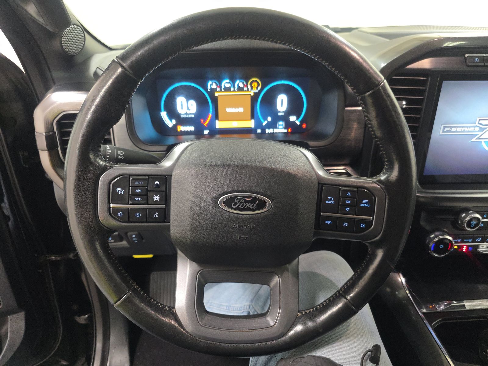 2023 Ford F-150 Lariat AWD