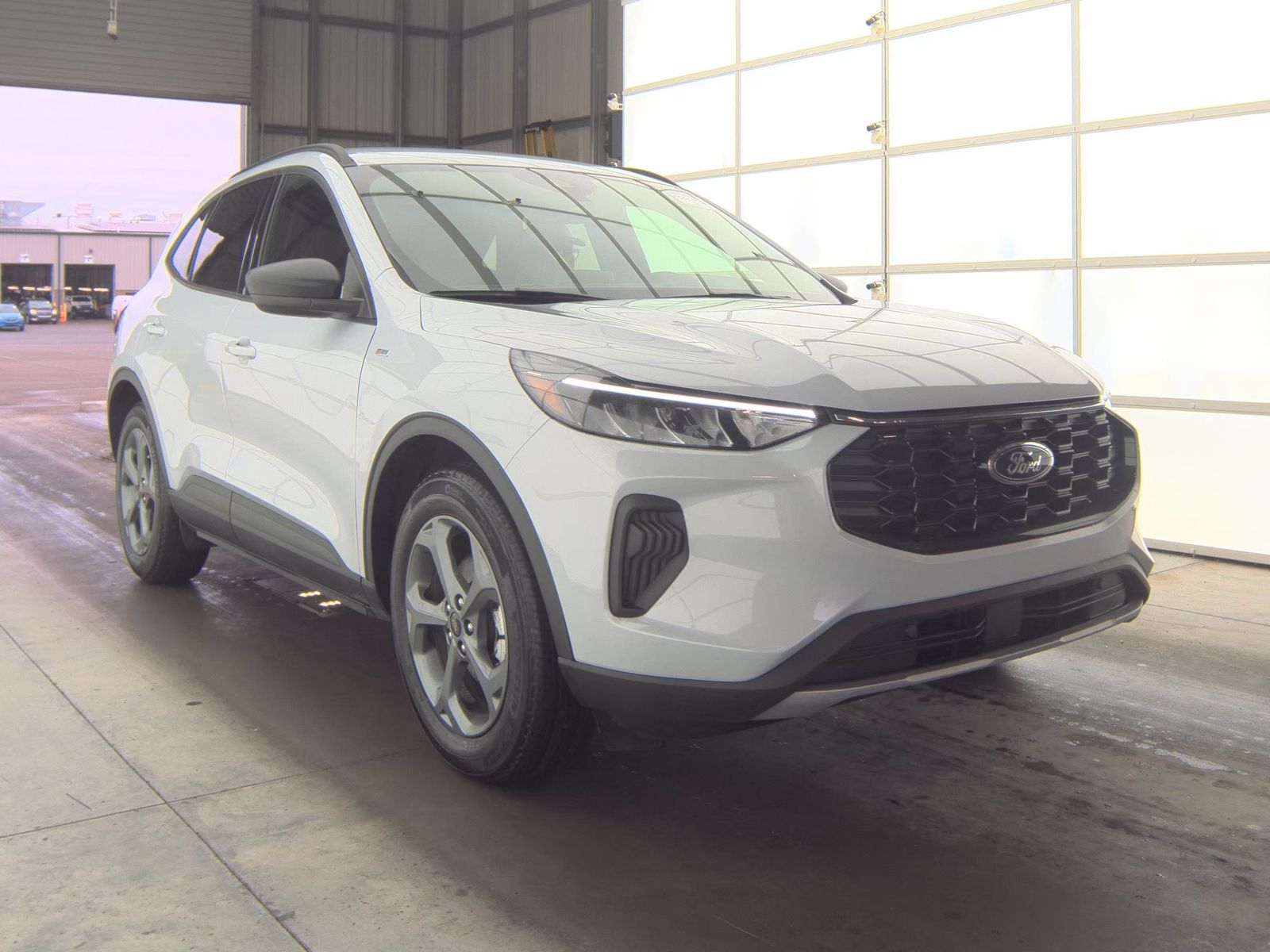 2025 Ford Escape Hybrid ST-Line FWD