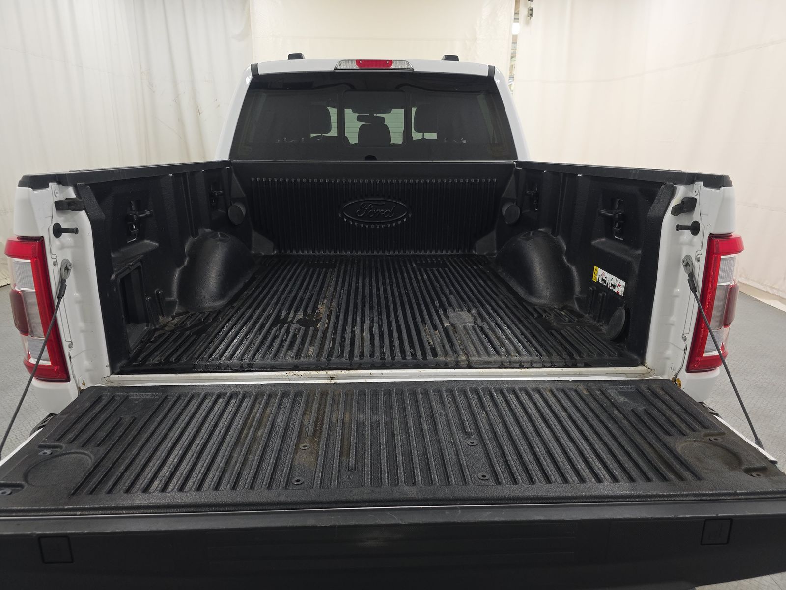 2023 Ford F-150 Lariat AWD