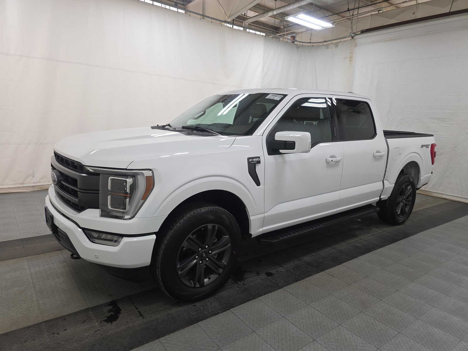 2023 Ford F-150 Lariat AWD