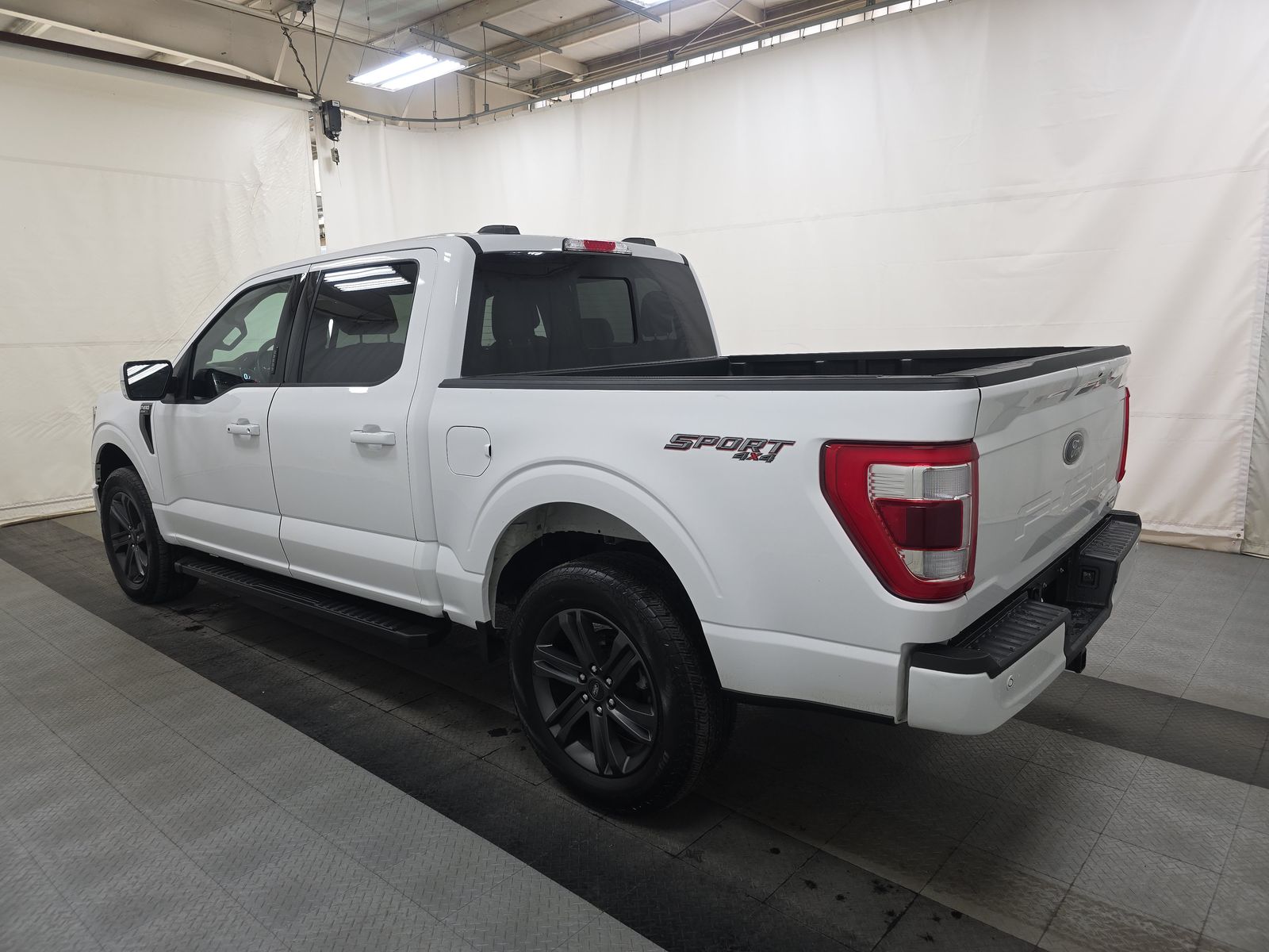 2023 Ford F-150 Lariat AWD