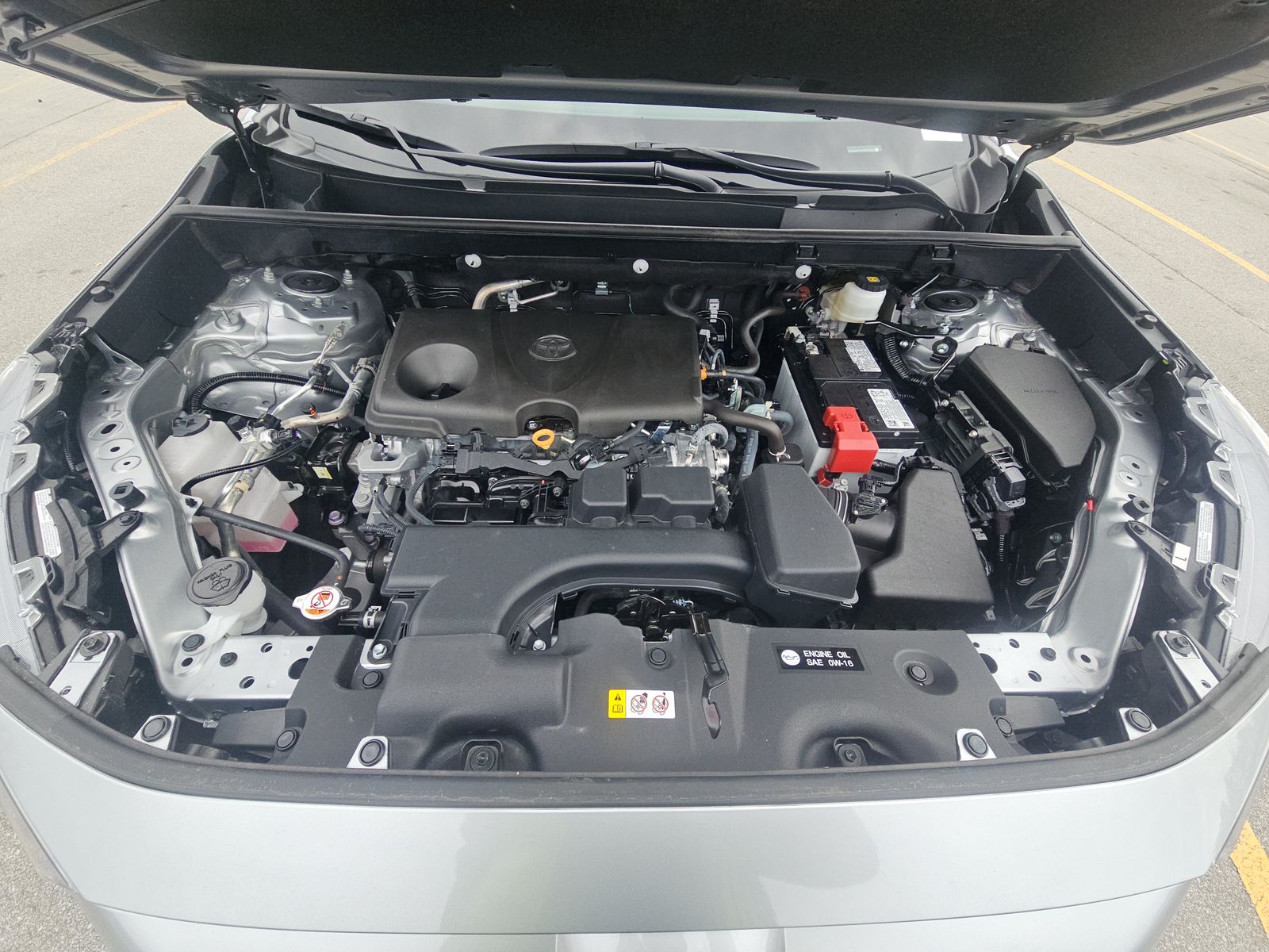 2025 Toyota RAV4 XLE FWD