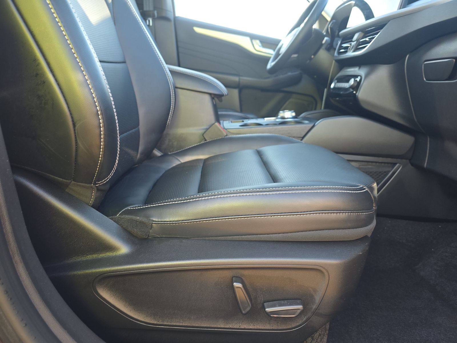 2023 Ford Escape Platinum AWD