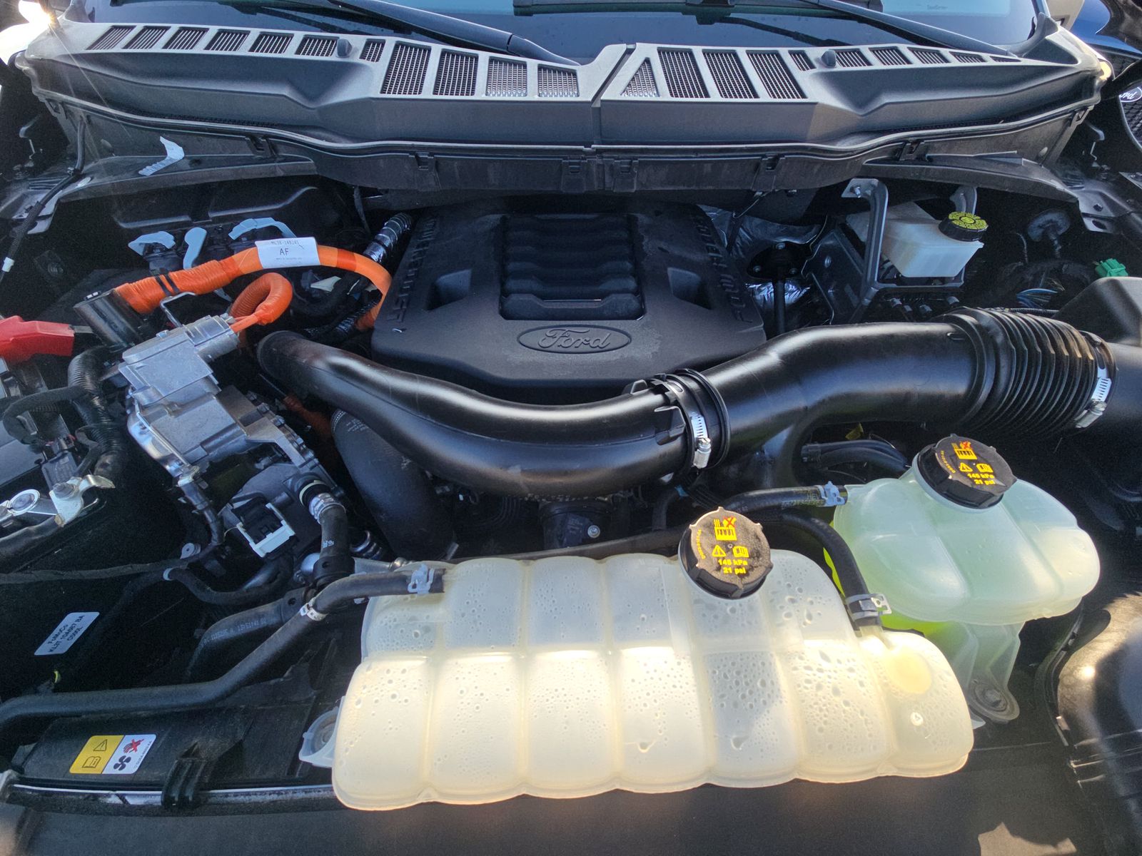 2023 Ford F-150 Hybrid XLT AWD