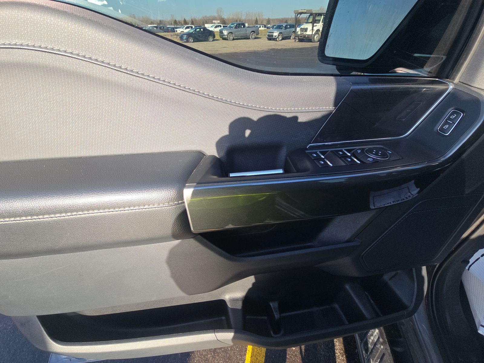 2023 Ford F-150 Hybrid XLT AWD