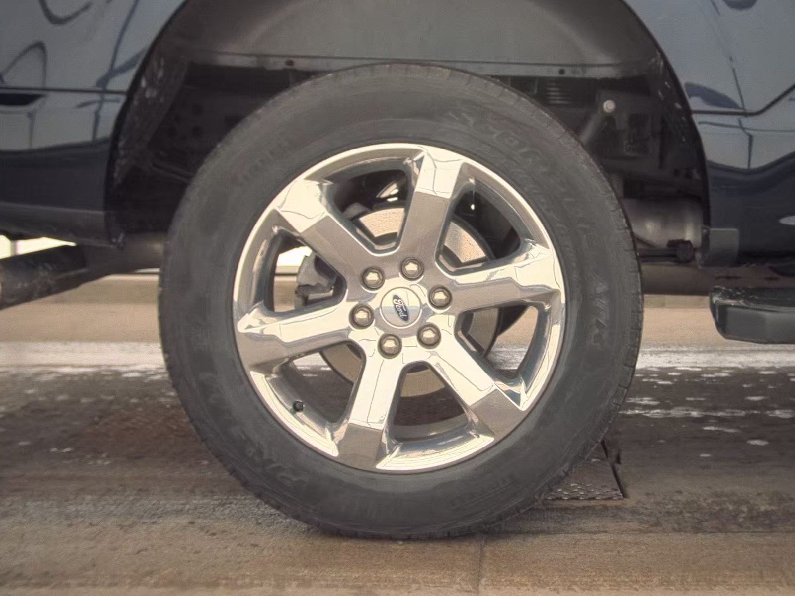 2023 Ford F-150 Hybrid XLT AWD