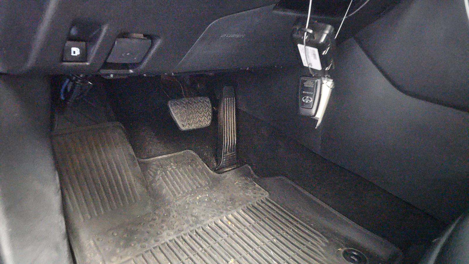 2024 Toyota RAV4 Hybrid XLE Premium AWD