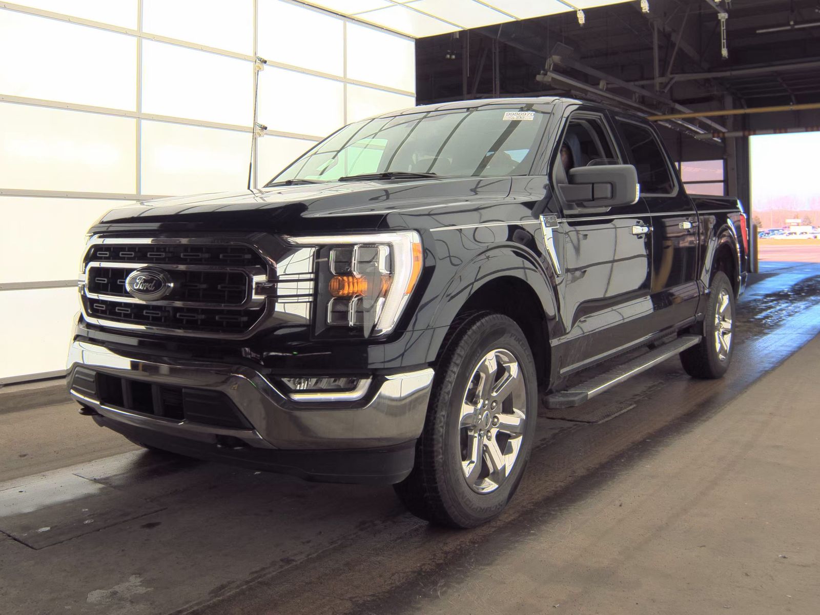 2023 Ford F-150 XLT AWD