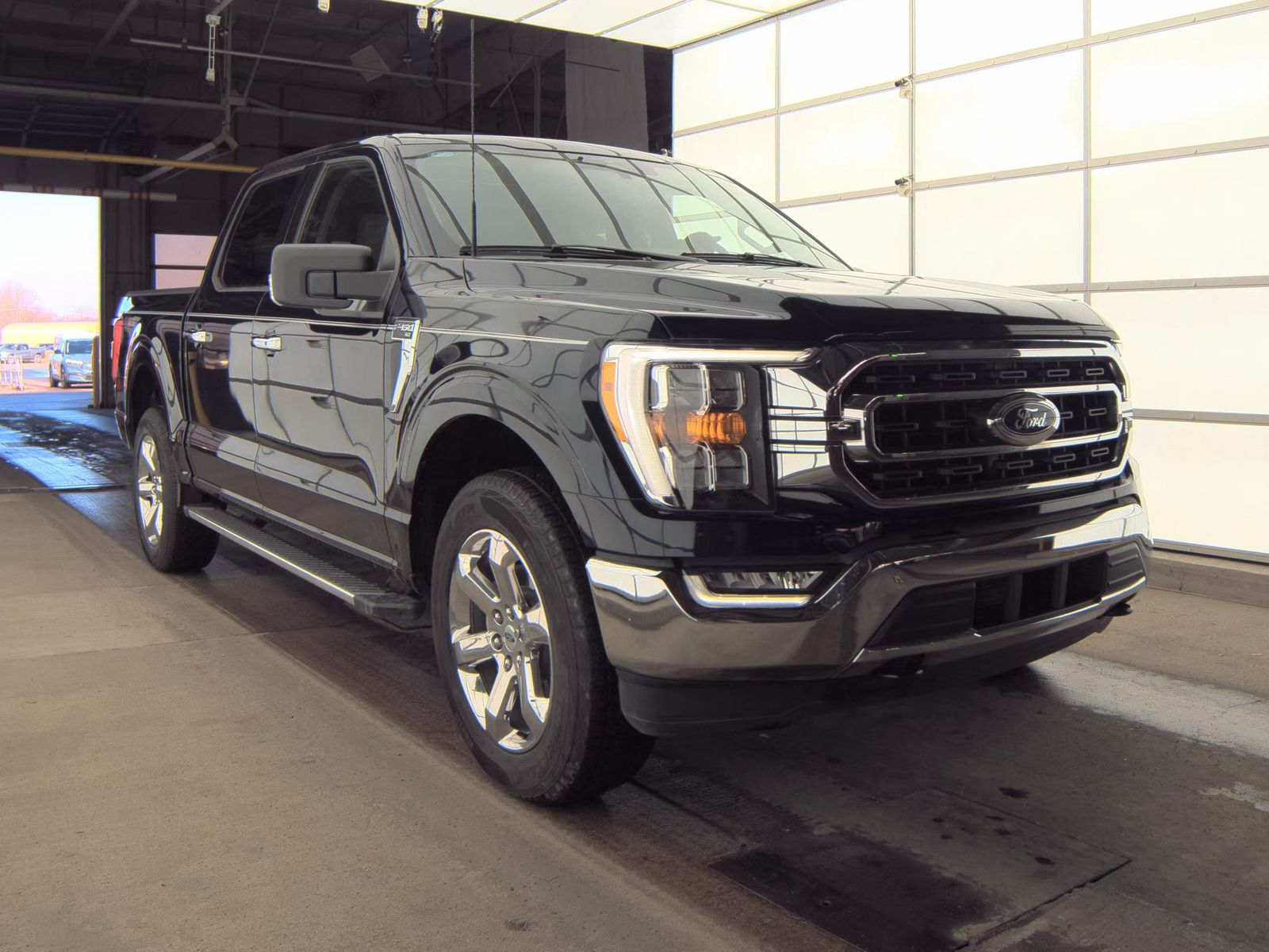 2023 Ford F-150 XLT AWD